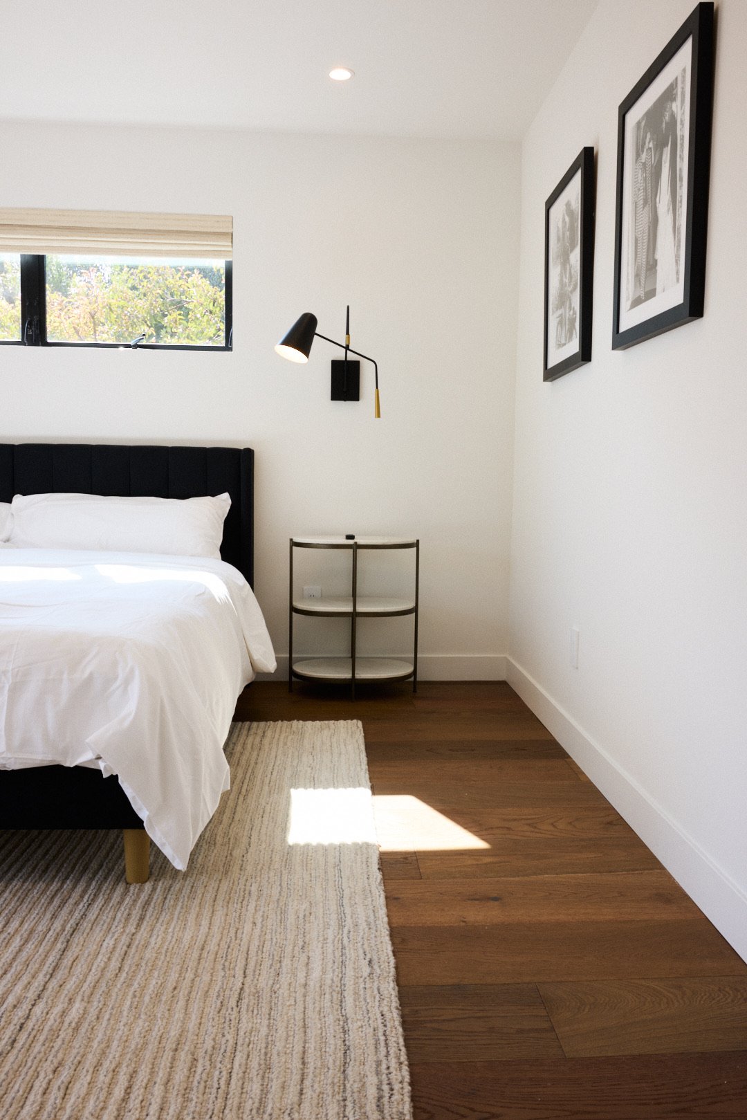 01.14.24_MODERN_ESCAPE_ADU_LIVINGROOM-0346-INSTAGRAM.jpeg