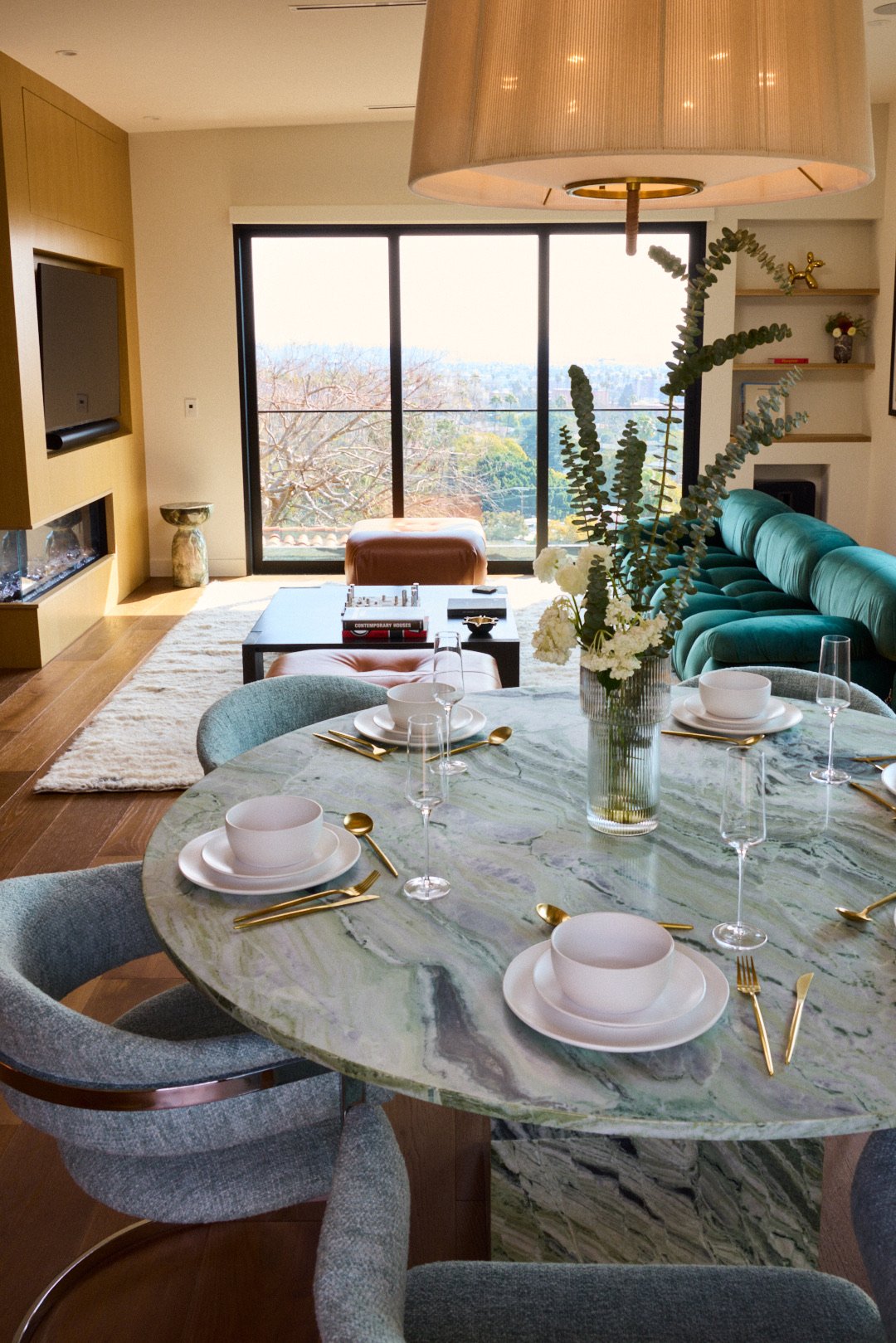 01.14.24_MODERN_ESCAPE_ADU_LIVINGROOM-0201-INSTAGRAM.jpeg