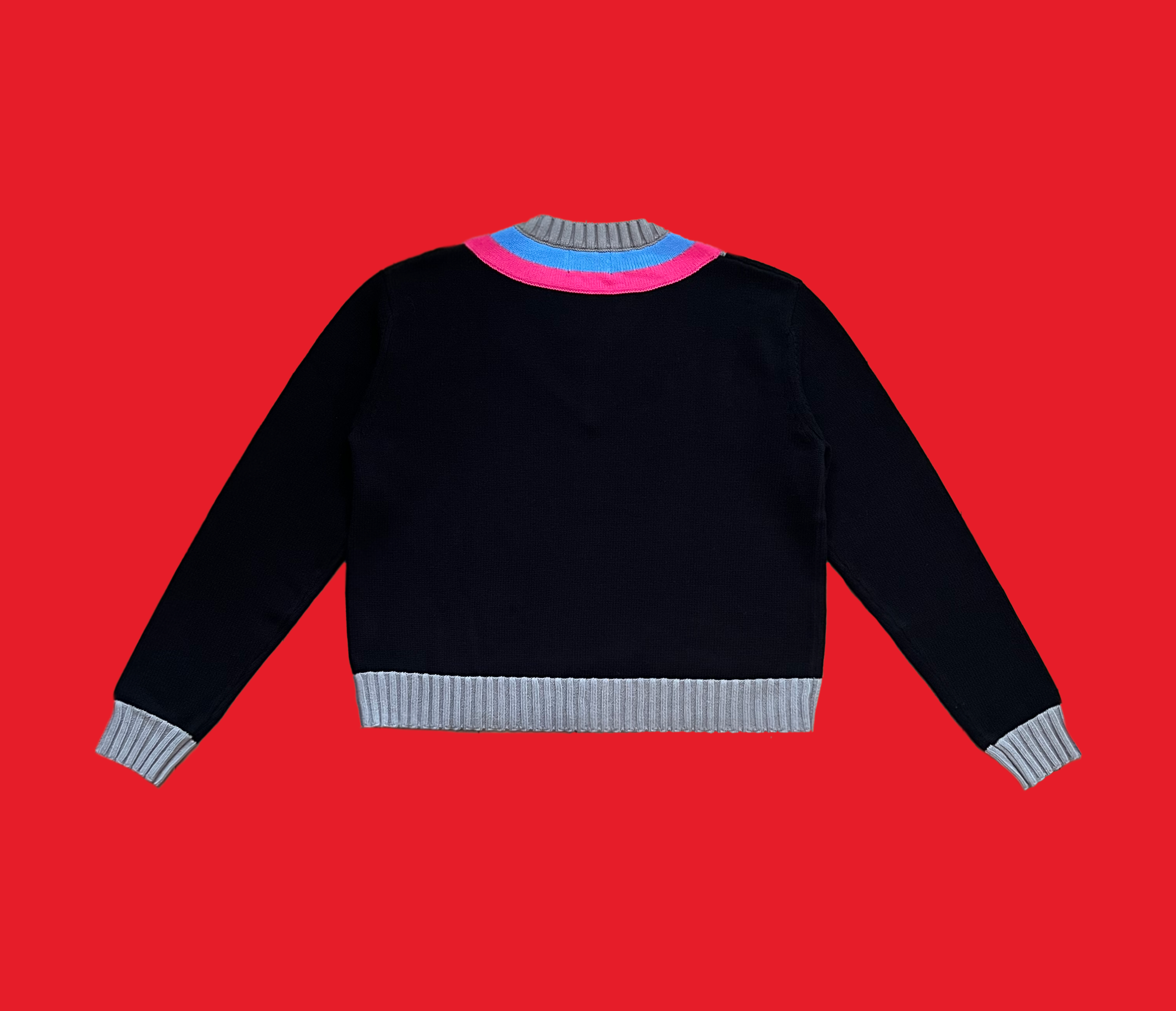black M sweater 002.png