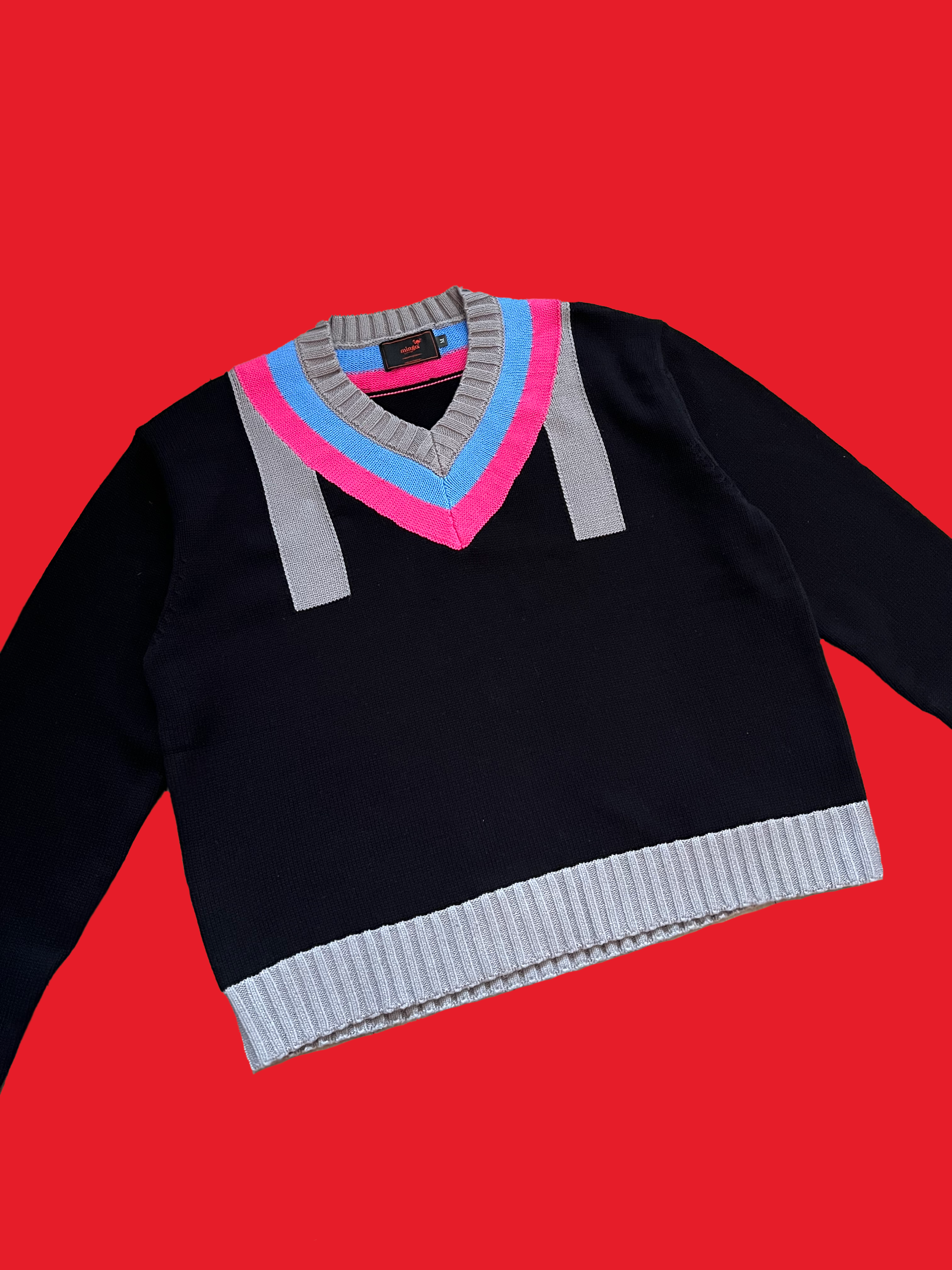 black M sweater 003.png