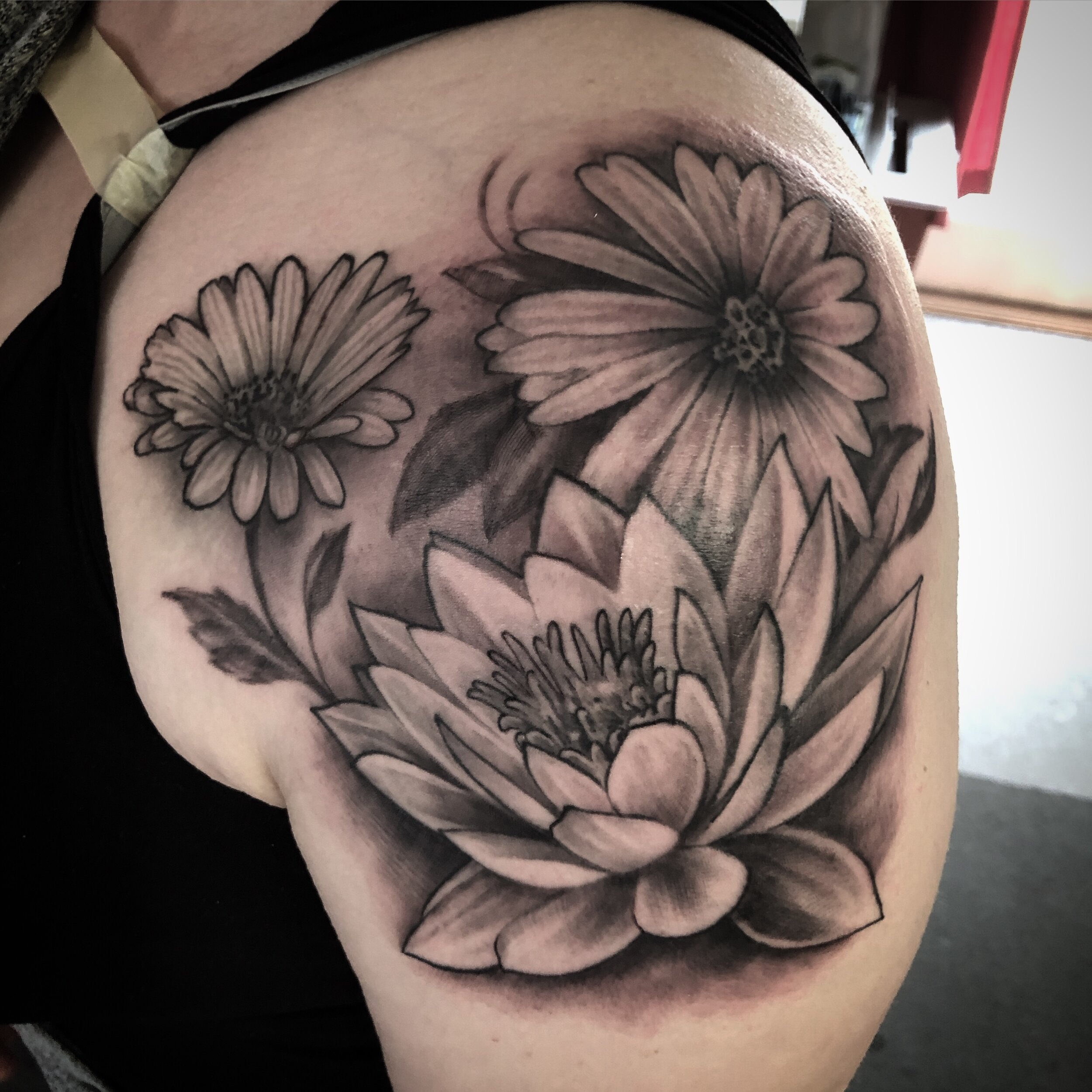 Your AZ Guide to Flower Tattoo Meanings Symbolisms and Birth Flowers   Tattoo Ideas Artists and Models