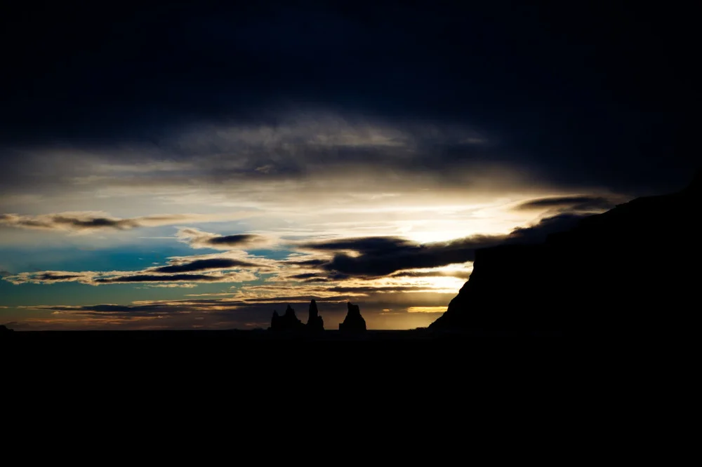 desertdarksunset.jpg
