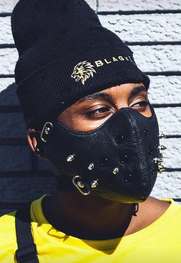 blagk skully.jpg