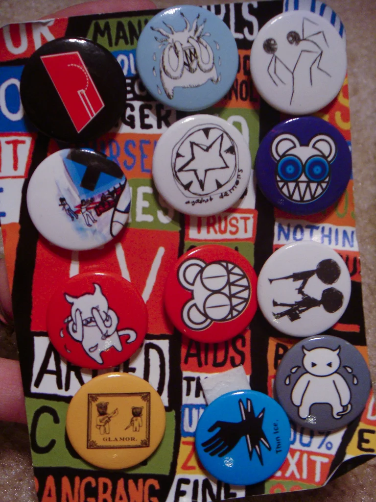 buttons2.jpg