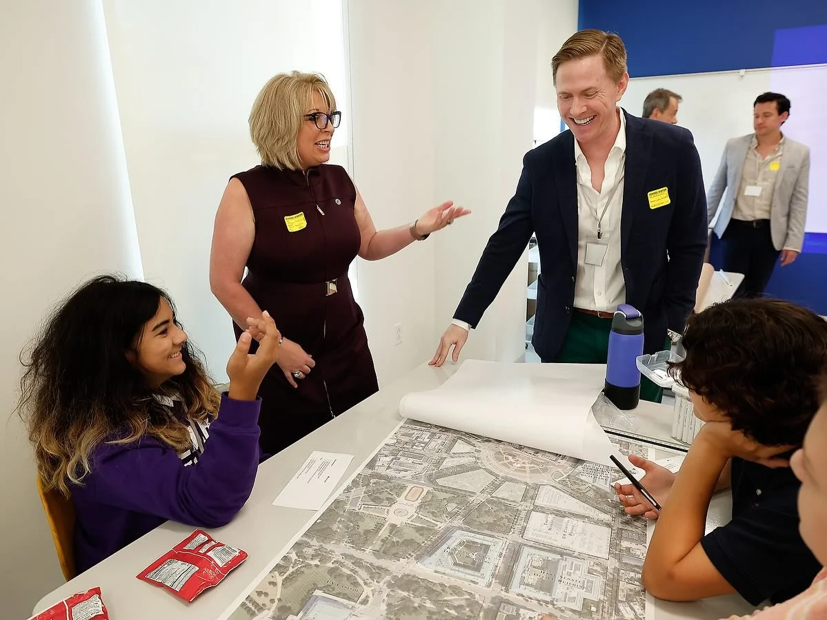 Bell Design, Inc. lead designer, Robert Bell, recently participated in @wma_icaa &lsquo;s 2025 New Heights program at DC&rsquo;s Washington Latin Public Charter school. This intensive design program for middle school and high school students fosters 