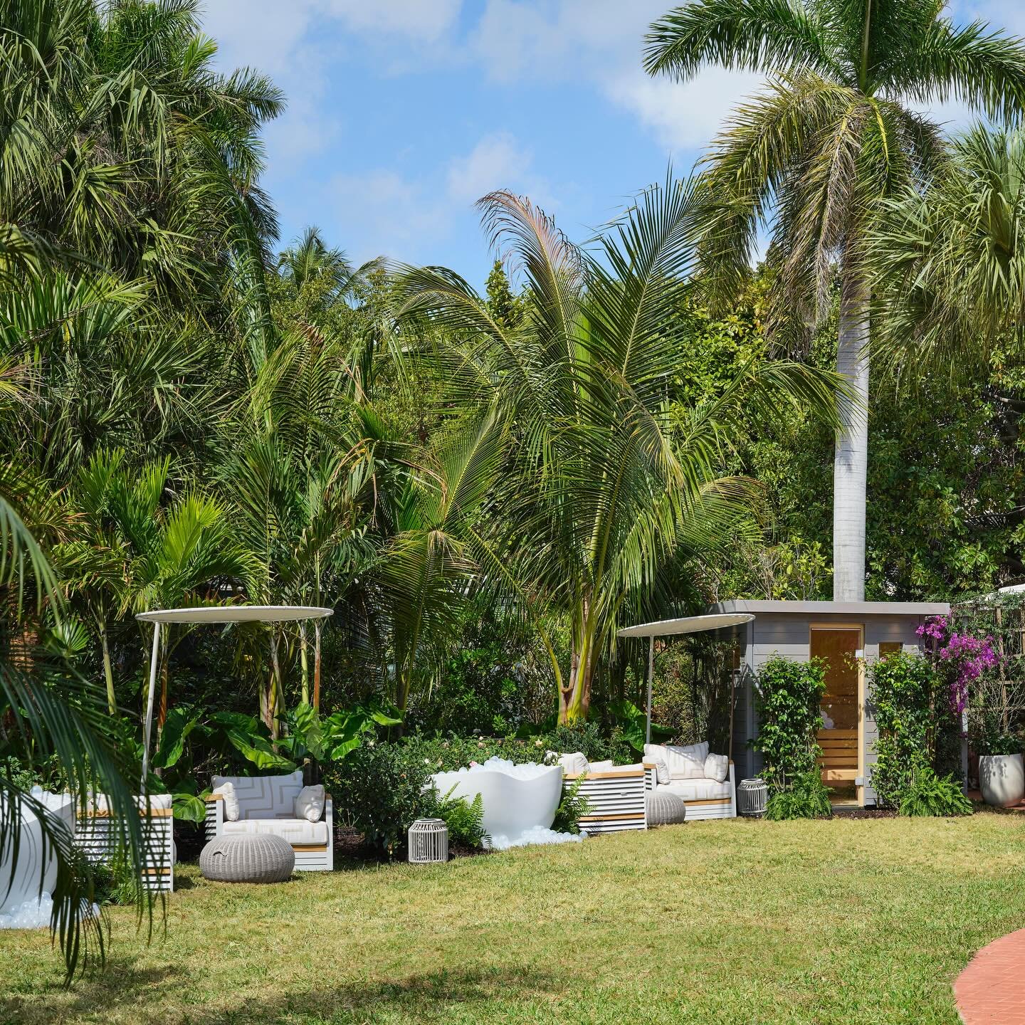 Welcome to &ldquo;Purgatorio&rdquo; at the @kbshowhouse, a serene wellness space by @belldesigninc that would be incomplete without @kohlerwellness &rsquo; C2 Outdoor Sauna, which offers a restorative moment and serves as a focal point alongside @bro
