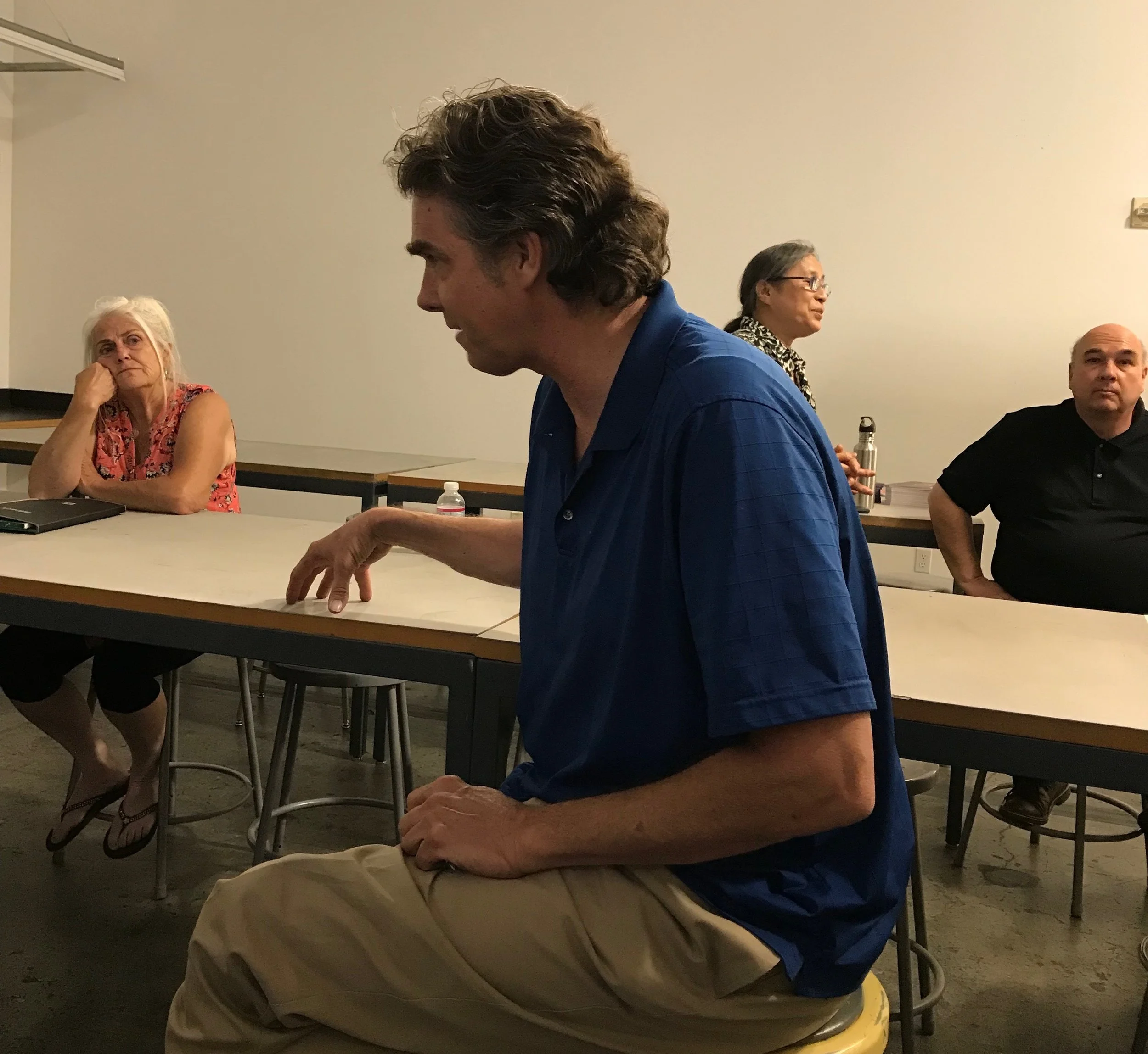 An animated Steve Benson getting his ideas across at the SchmoozeFest!