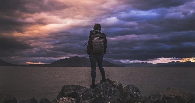 hiker-1149898_640.jpg