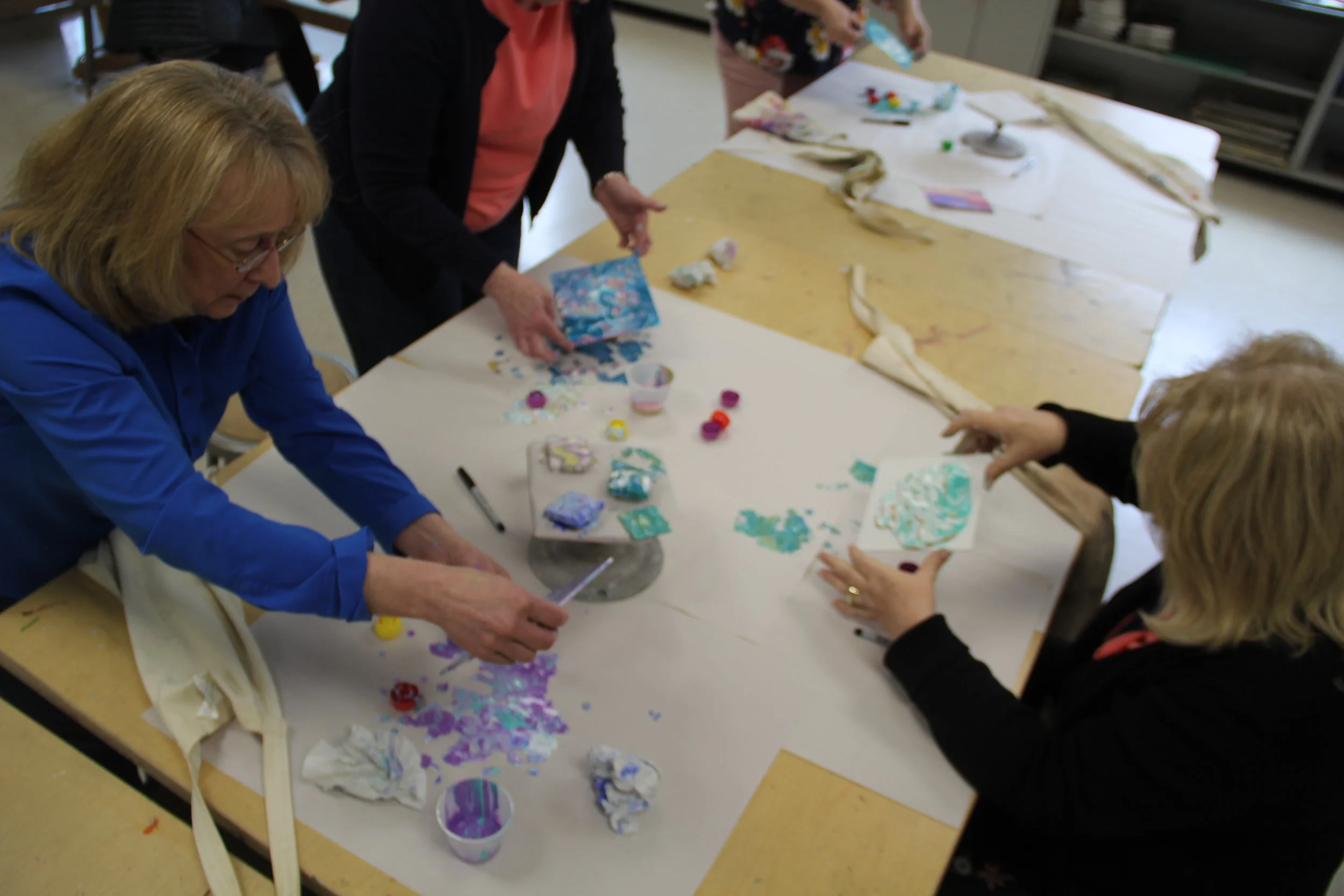 After School Art Studio with Carly and Gwendolyn, Paint Pouring