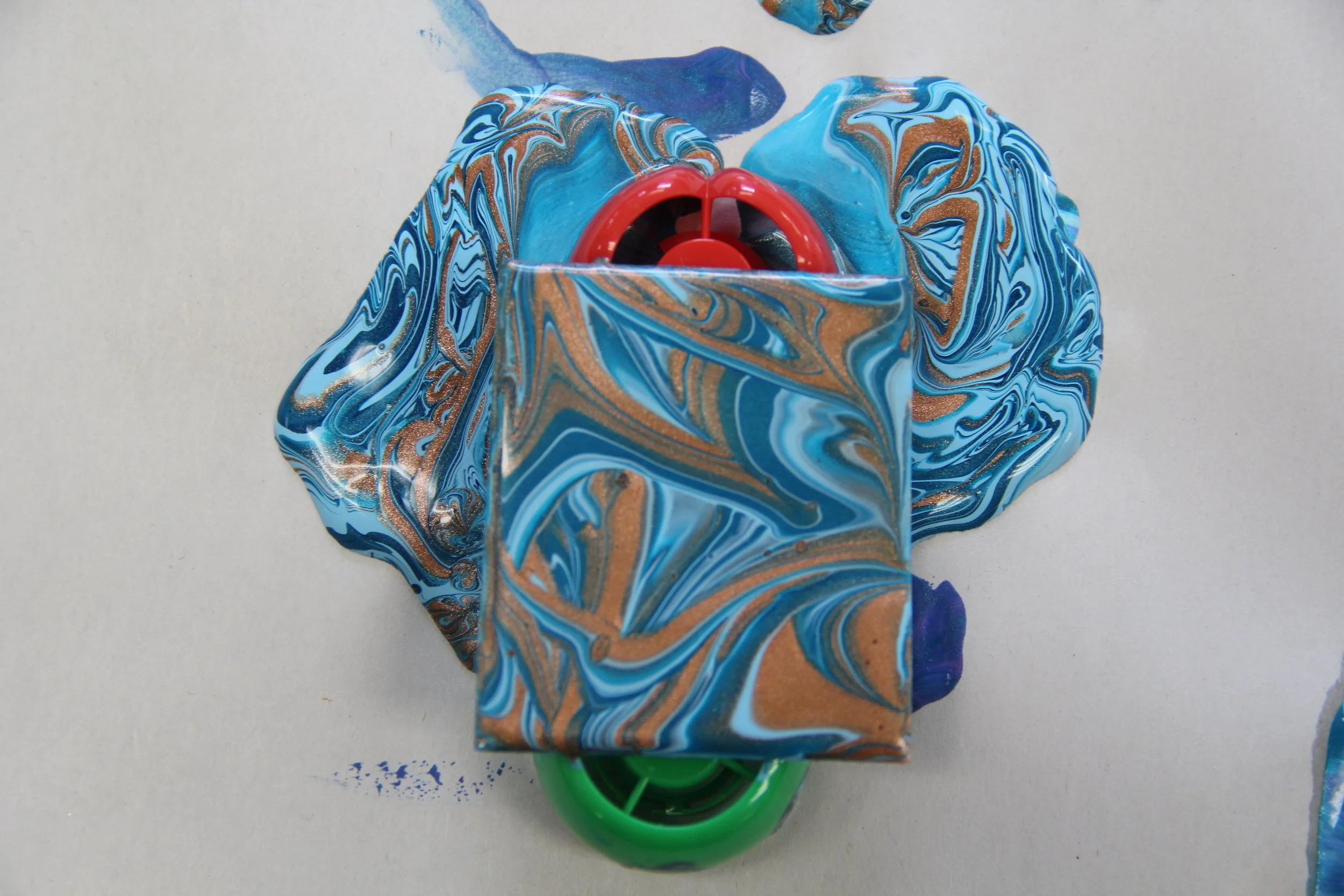 After School Art Studio with Carly and Gwendolyn, Paint Pouring