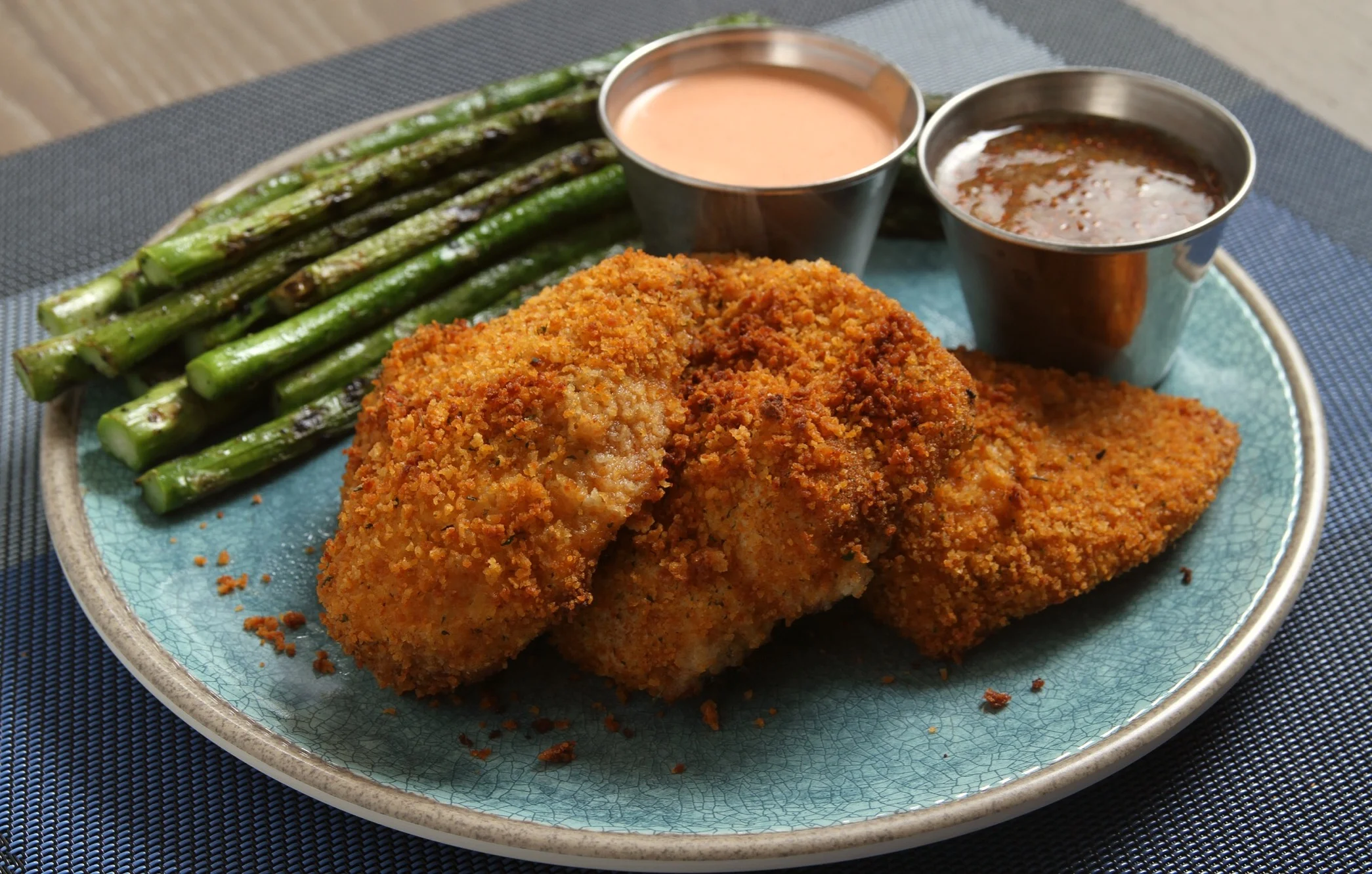 Coat and Crunch oven "fried" chicken and grilled asparagus  