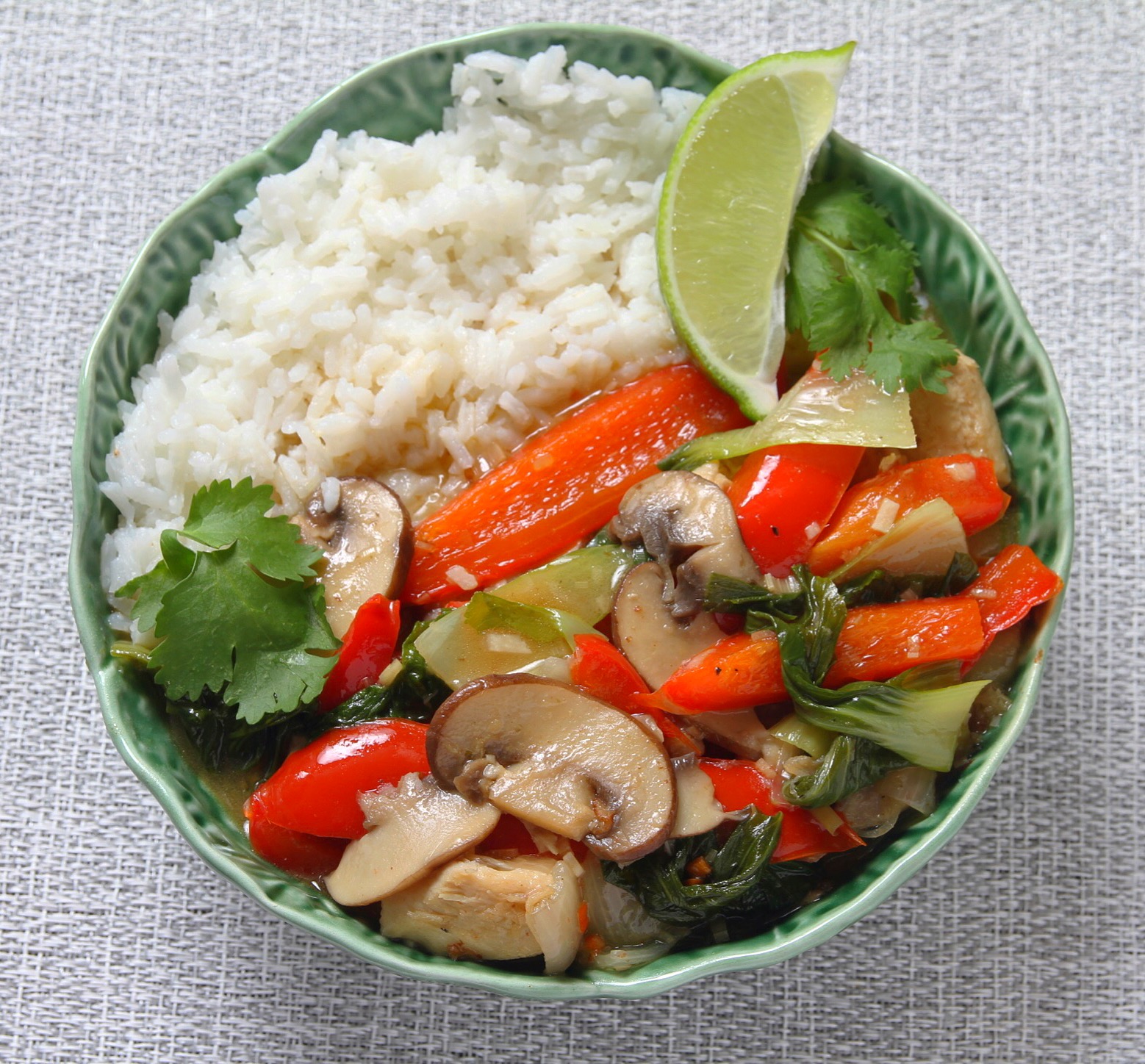 Recently, we made coconut curry with chicken and vegetables that was a success as well. I’m loving all of these Thai-style dinners. So scrumptious!  