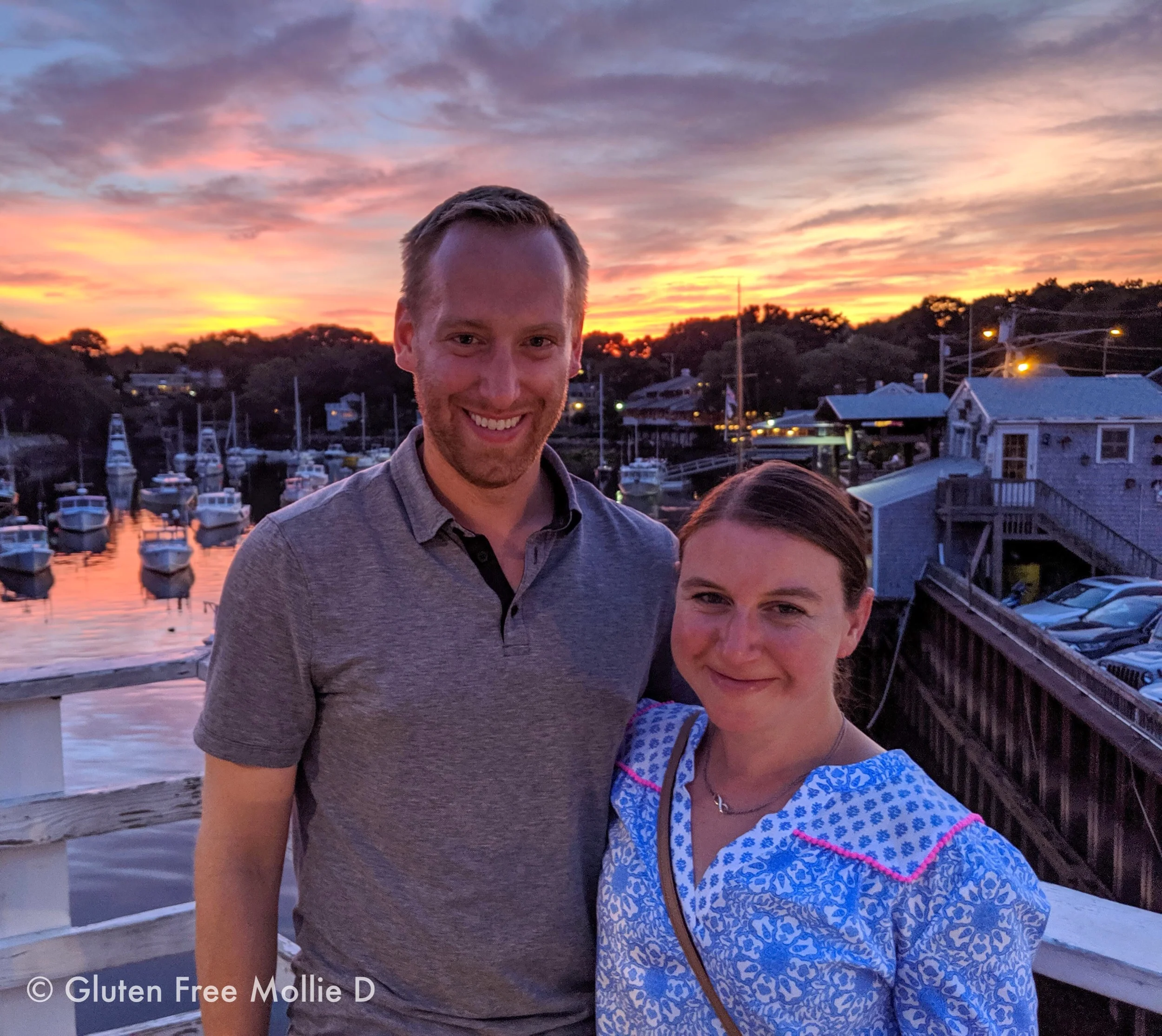 Thank you to the kind stranger who offered to take this photo of us in Maine. Look at that sky! 😍