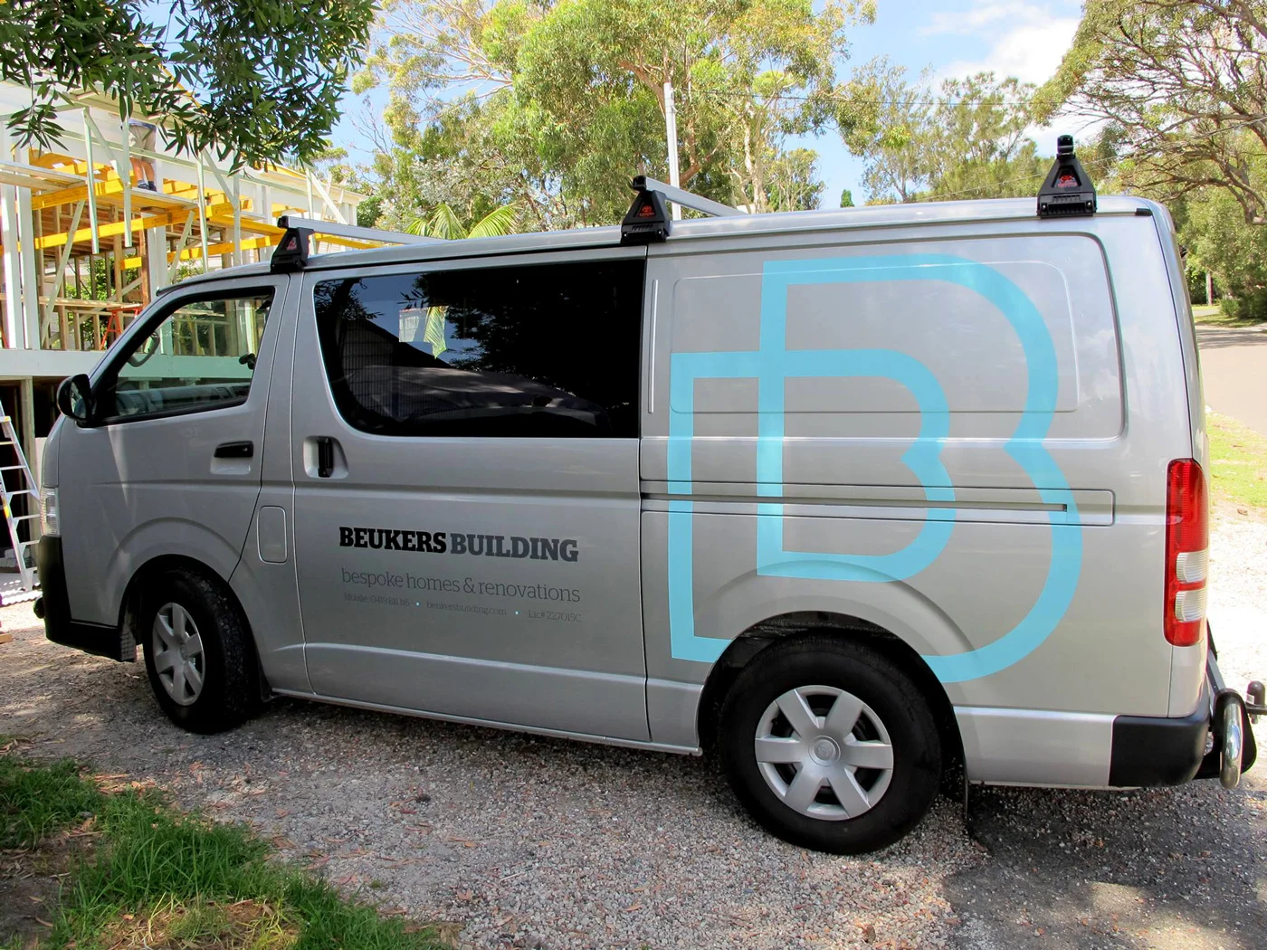 Vehicle signage design - Beukers Building