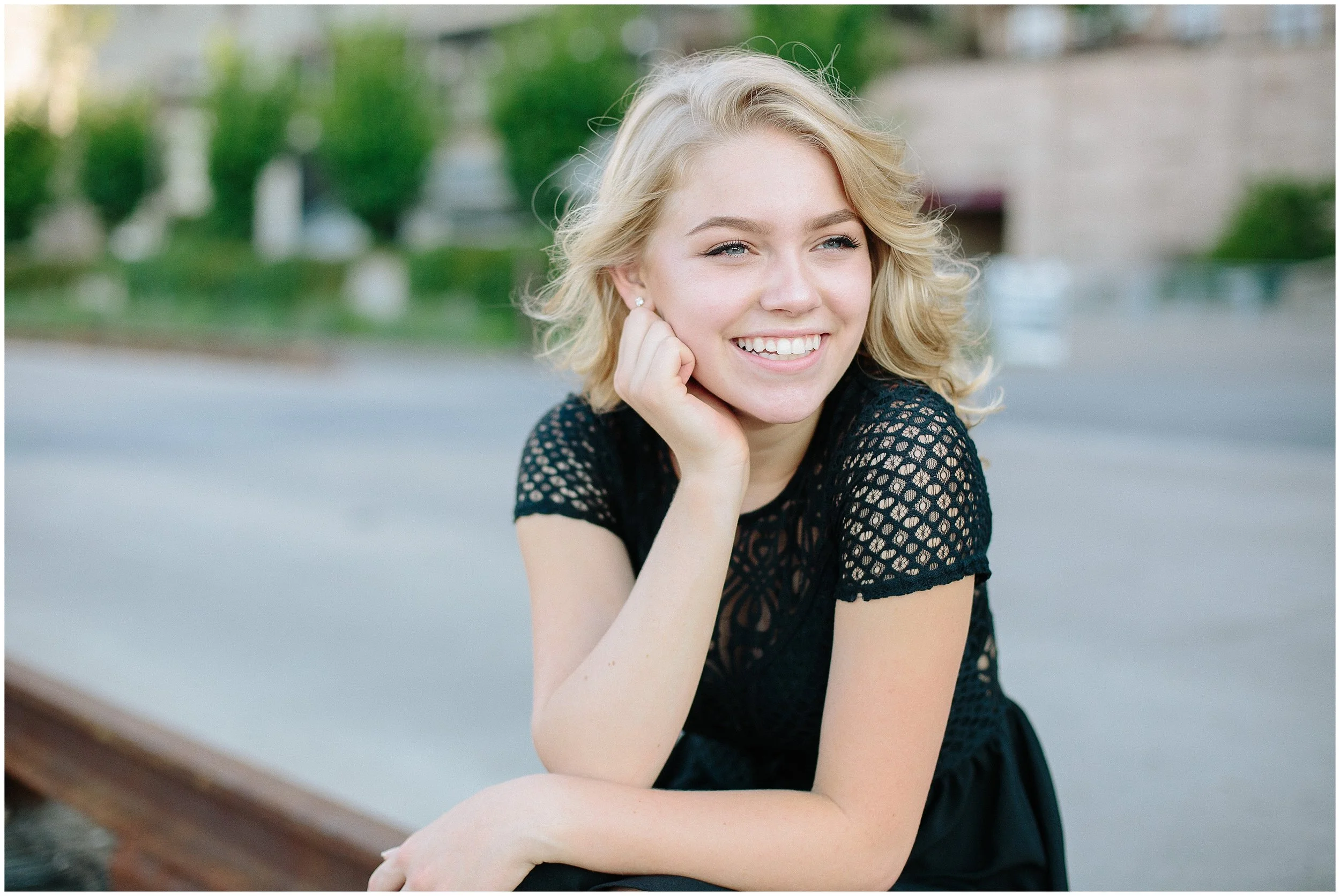  Lauren Baker Photography senior photography session in Minneapolis 