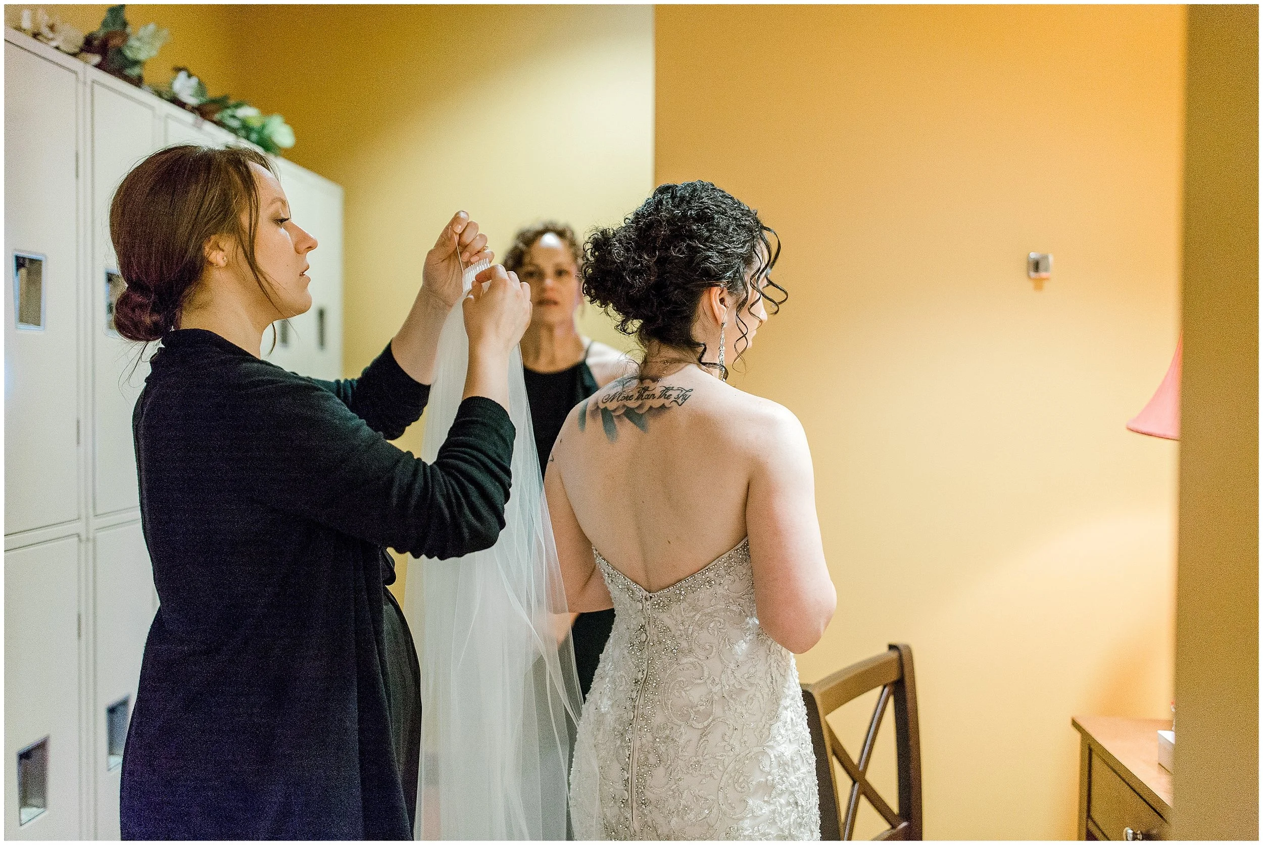 Minnesota Boat Club LBGTQ wedding with Lauren Baker Photography Wedding photographer Minnesota gay wedding