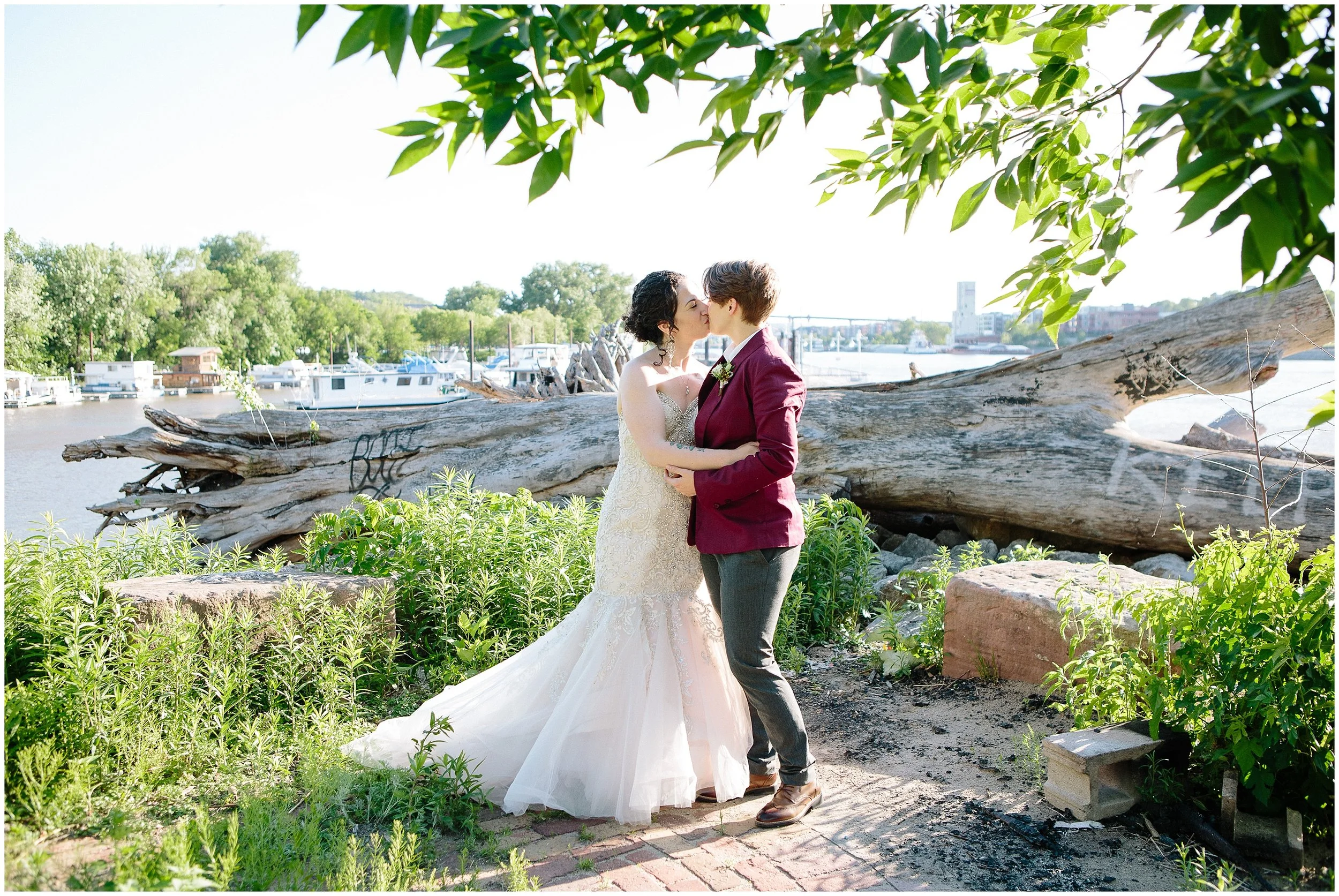 Minnesota Boat Club LBGTQ wedding with Lauren Baker Photography Wedding photographer Minnesota gay wedding