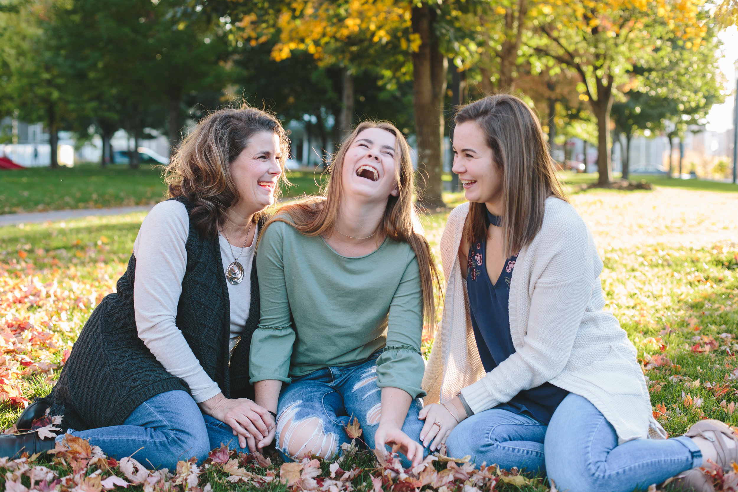Family photos in the fall in Minnesota