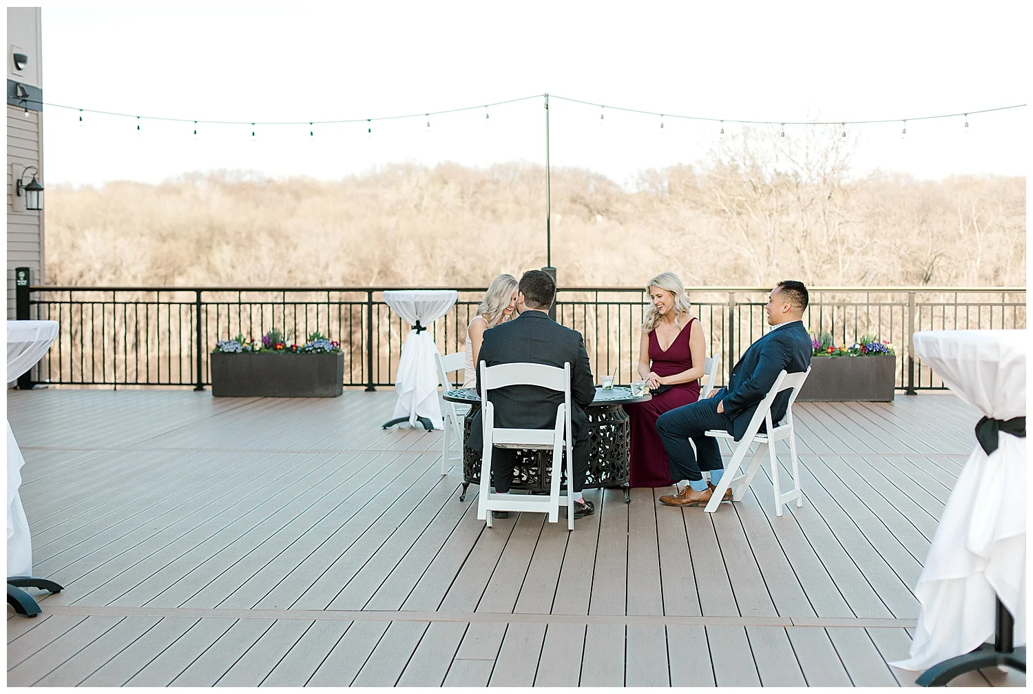 Lauren Baker Photography Leopold's Mississippi Gardens Spring Minnesota Wedding