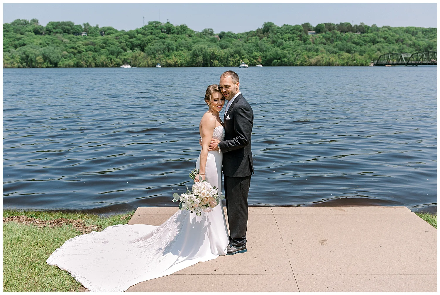 Lauren Baker Photography The Loft at Studio J Summer Minnesota Wedding