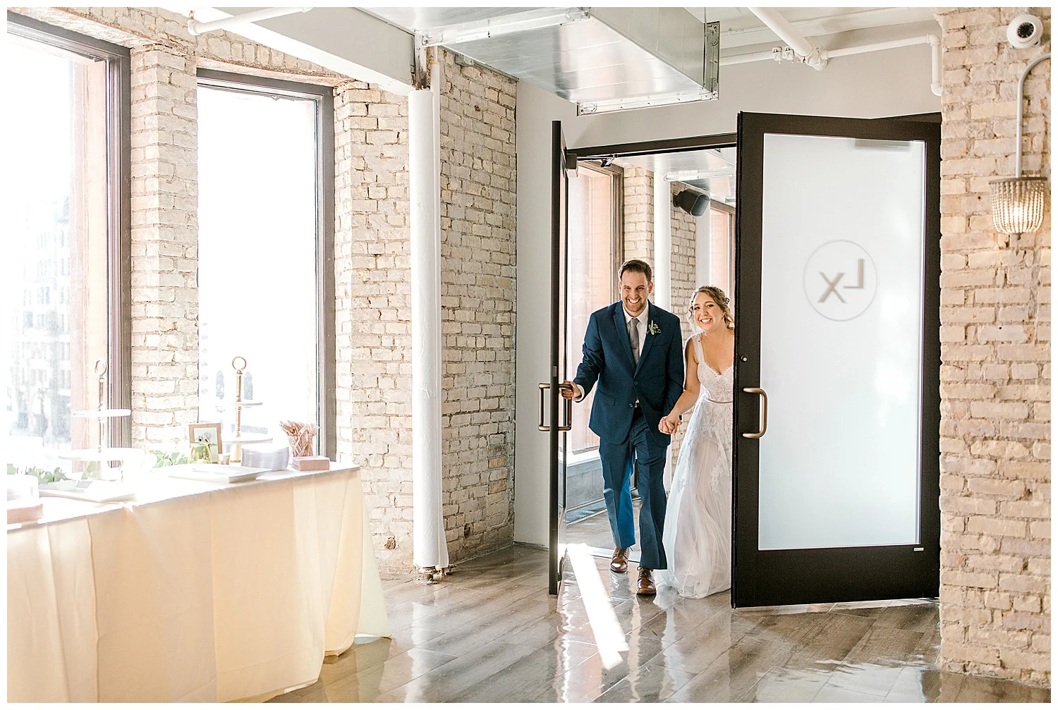 Lauren Baker Photography at The Lumber Exchange. Wedding photographer Minneapolis, Minnesota