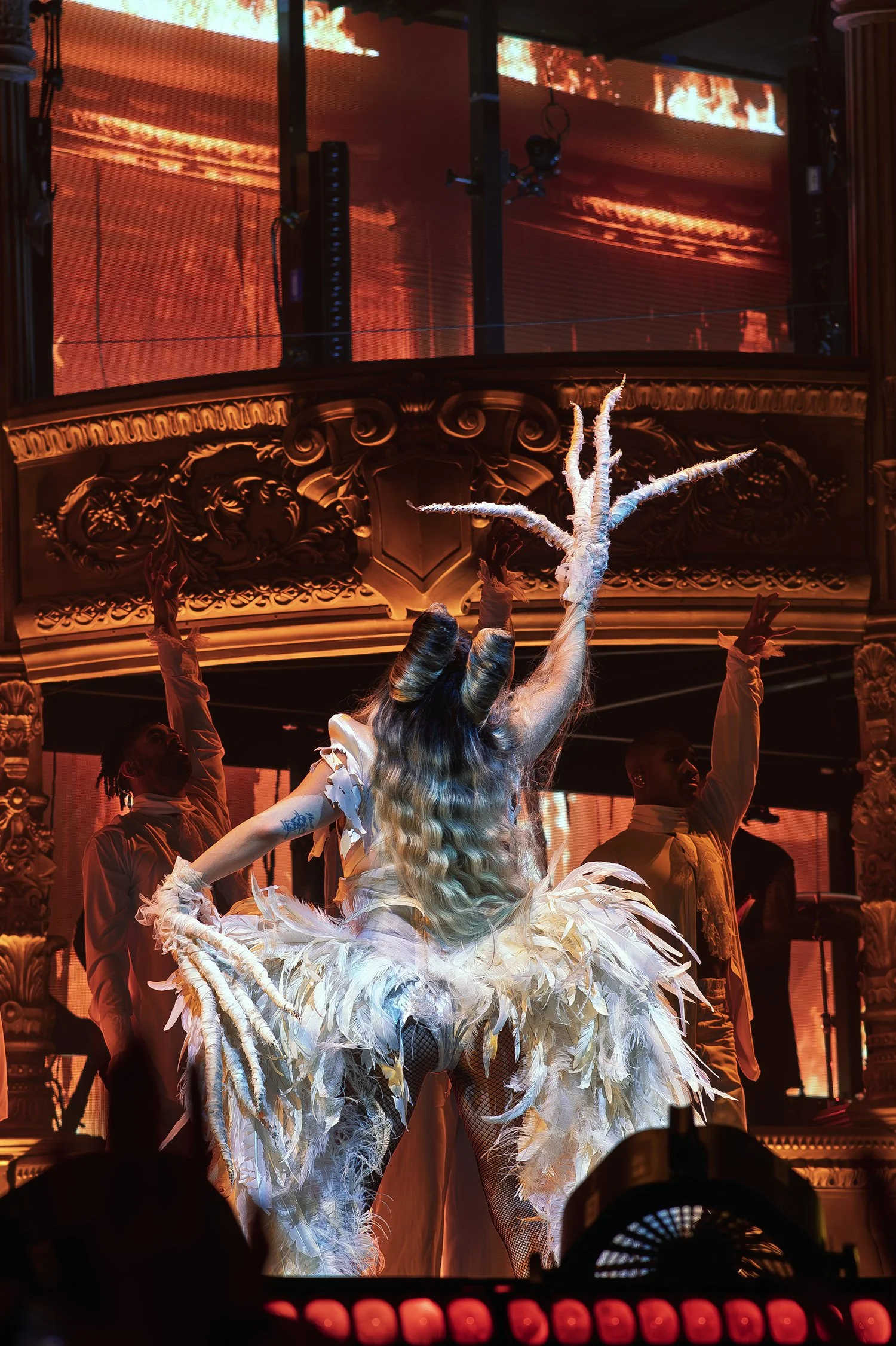 DSC02467 vert webcopy.jpg