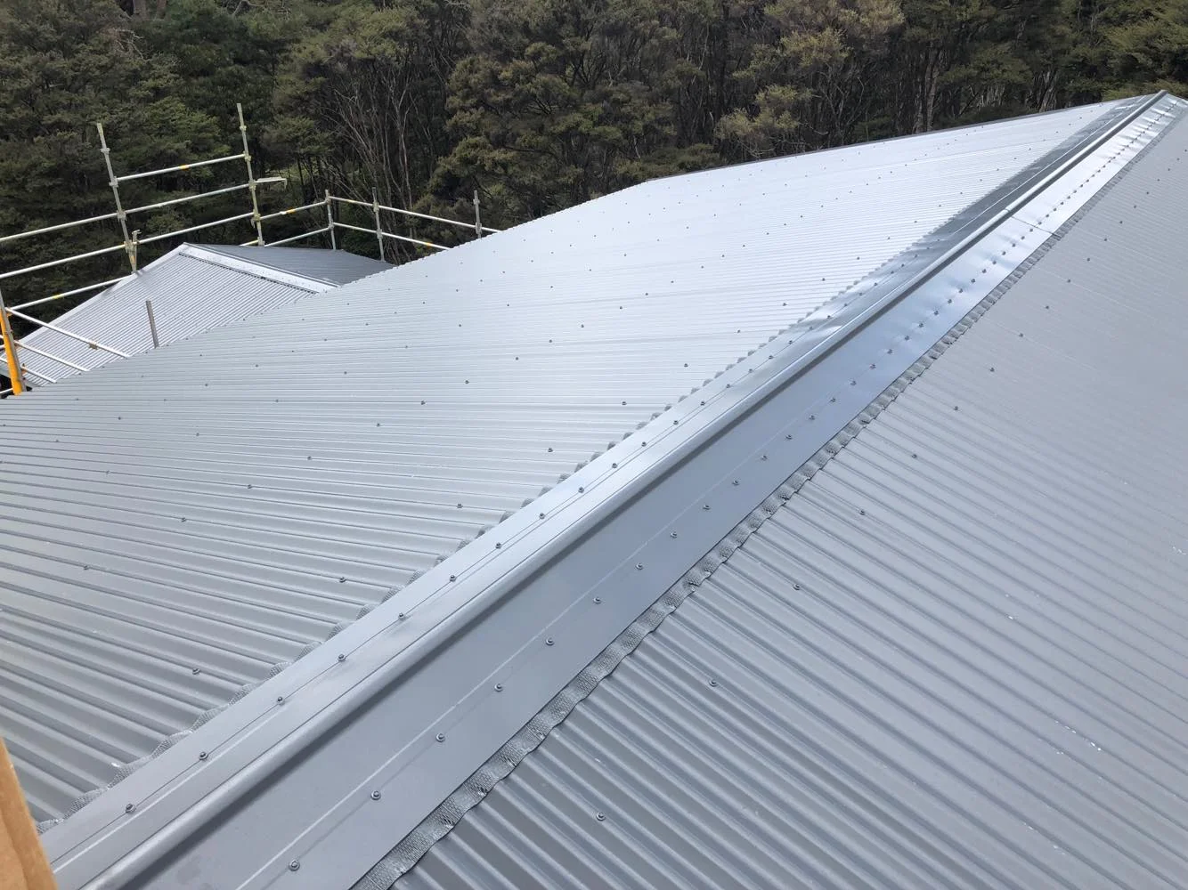 Services — New Era Roofing Ltd