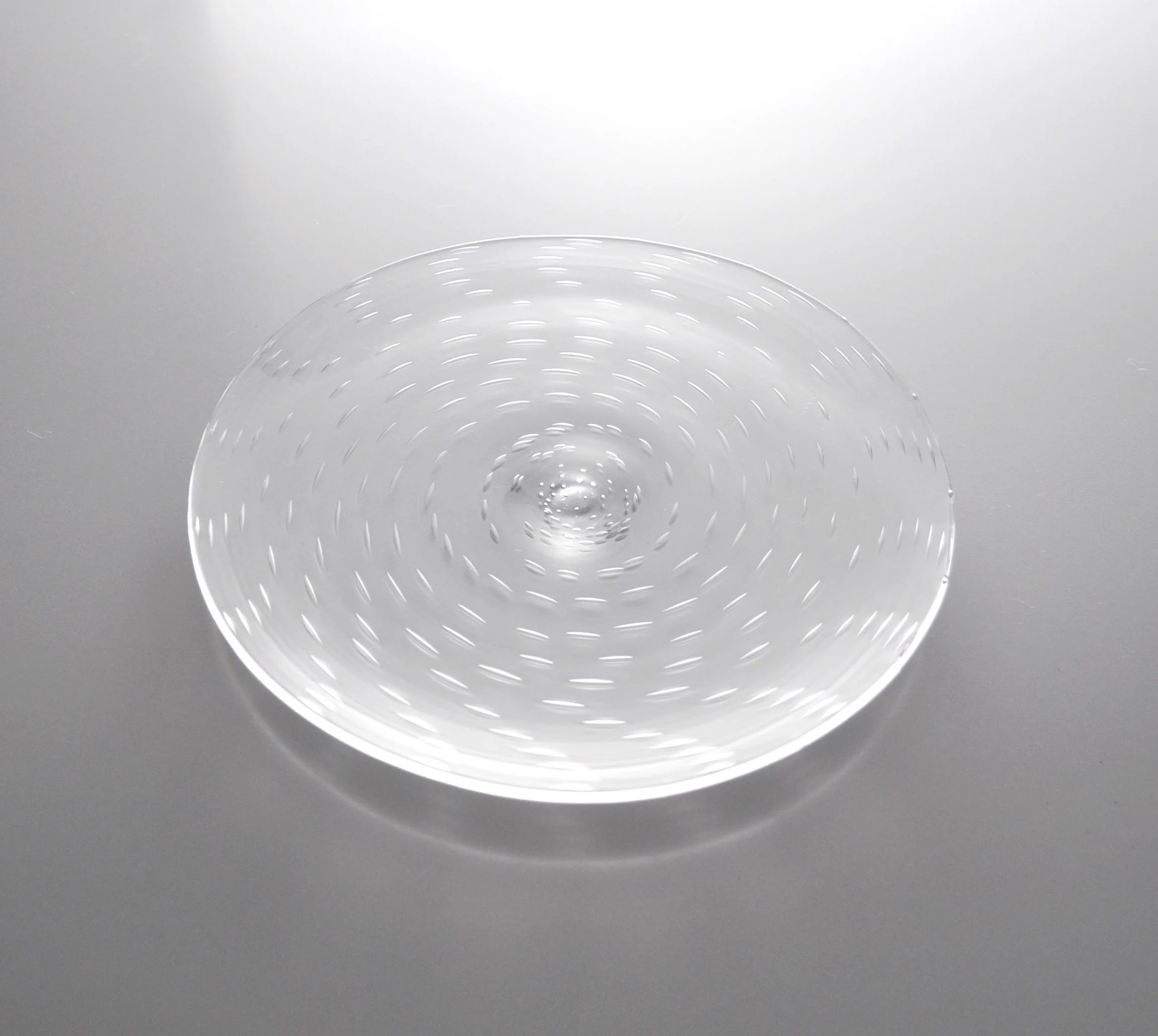 Clear Glass Bubble Trap Platter
