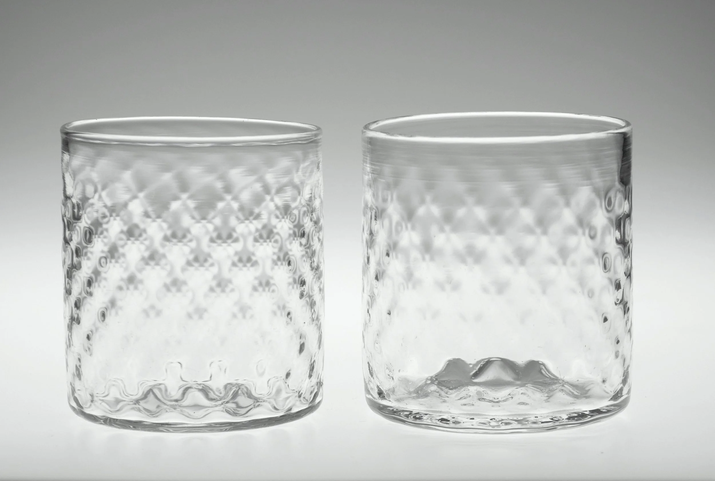 Pineapple tumblers.jpg