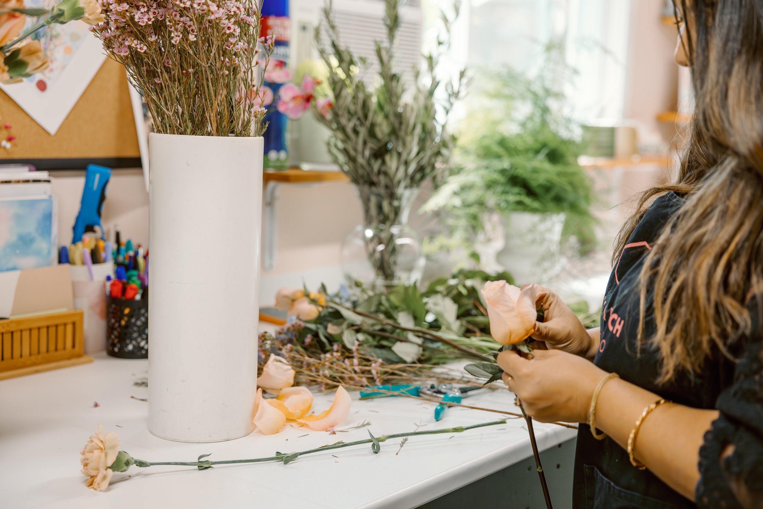 CastleAvenuePhotography.2024.Muskoka-Headshots-florist-5.jpg