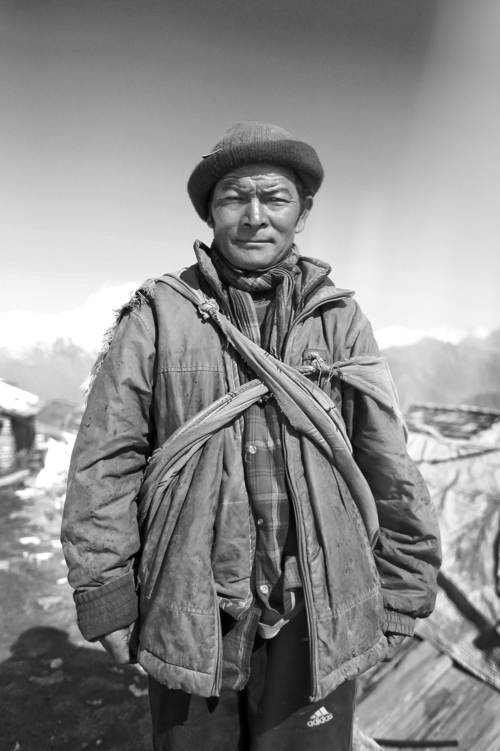 khopra-ridge-yak-herder3.jpg