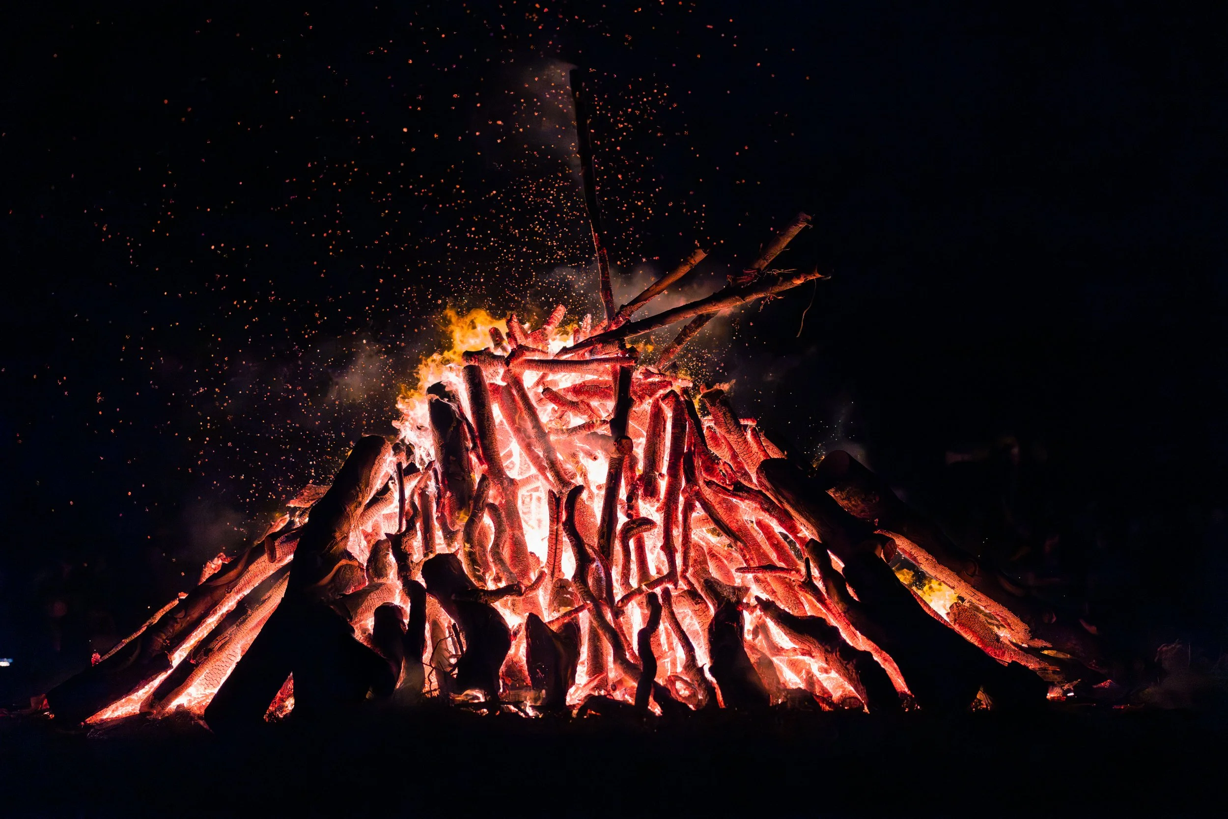 Hill of Uisneach_Bealtaine Fire Festival_SELECTS--9.jpg