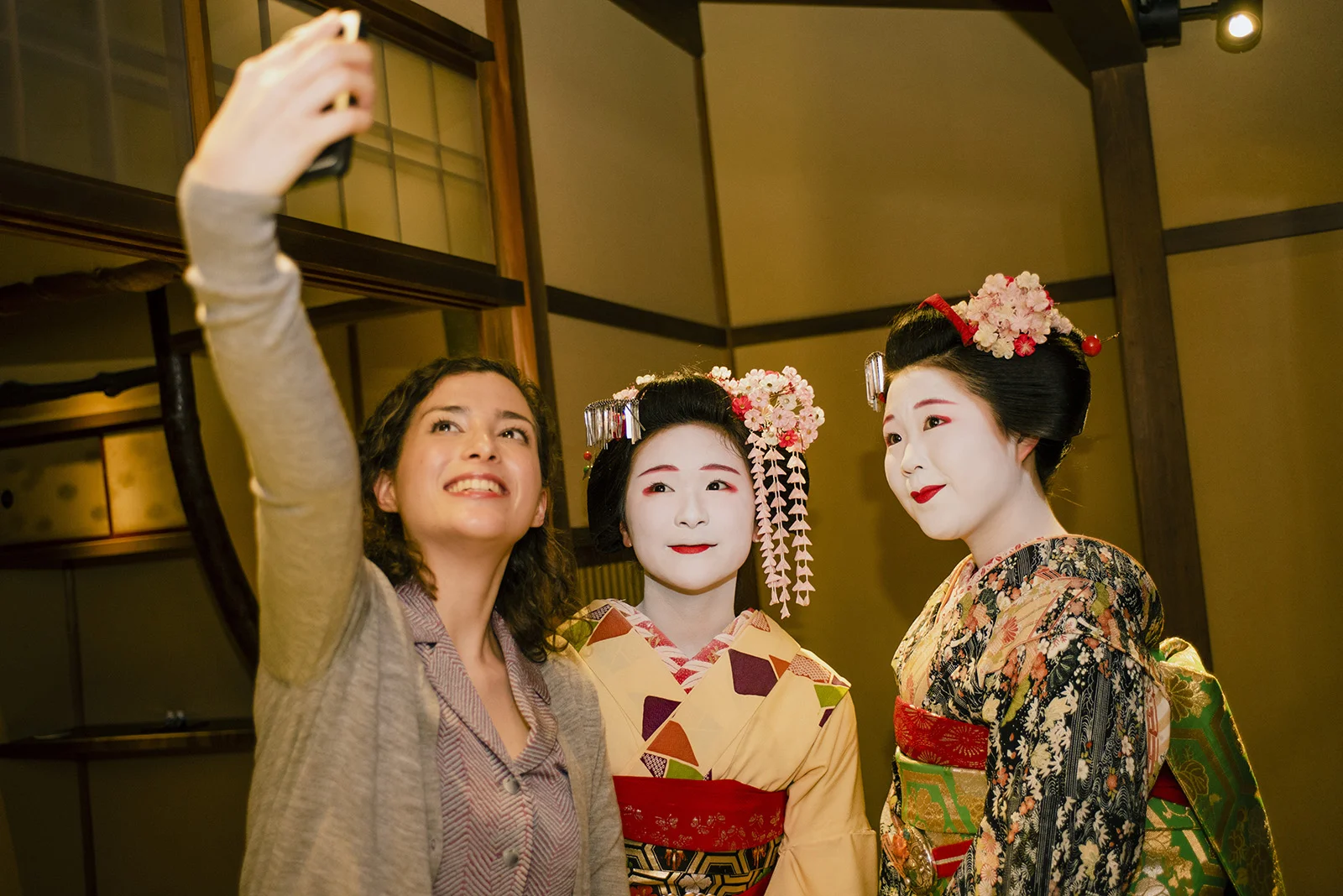 detouur_kyoto_geisha_enkai_dinner_324.jpg