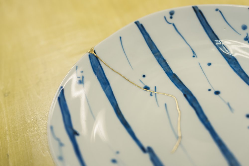 Kintsugi gold repair workshop (Taito)