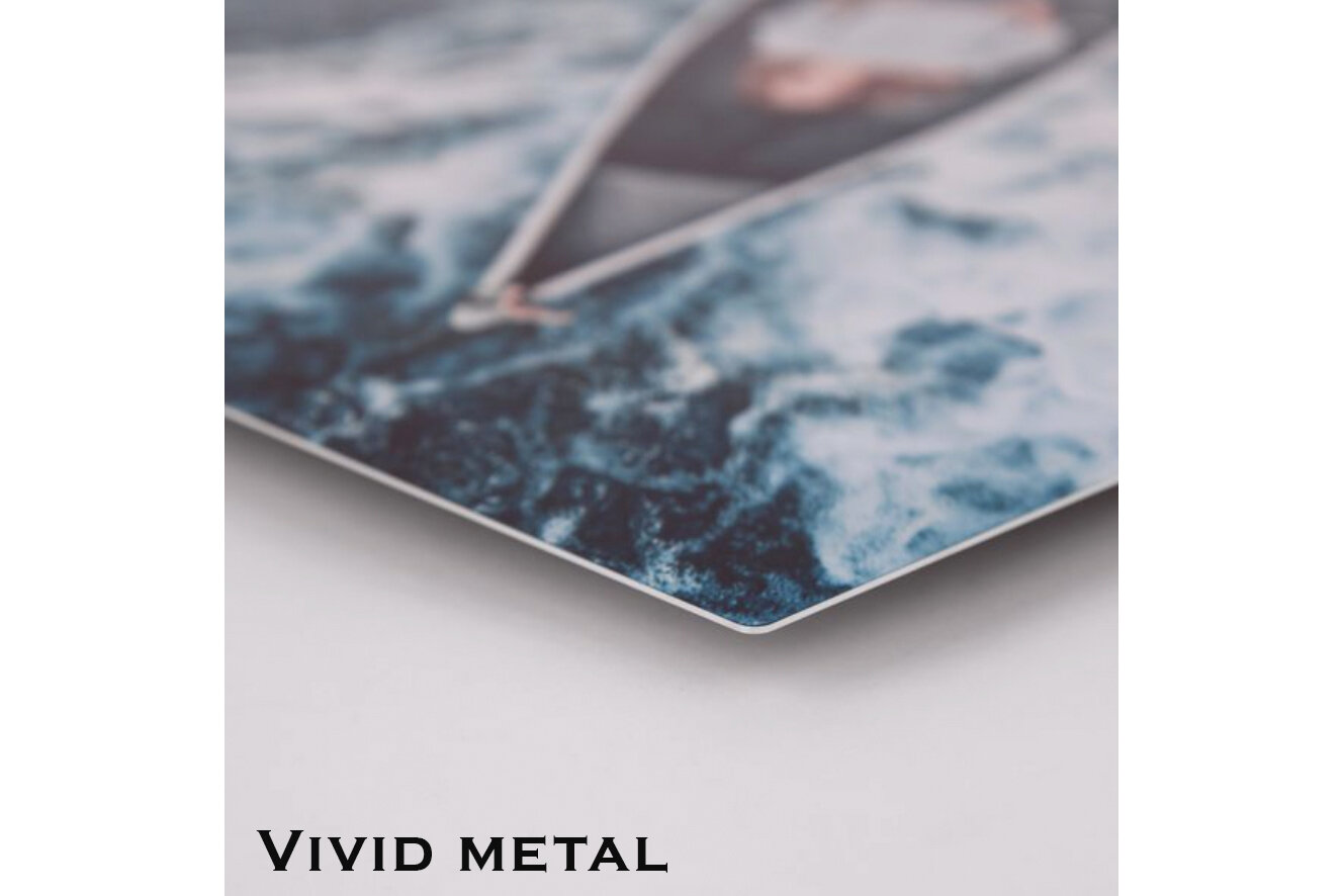Vivid Metal 3x2.jpg