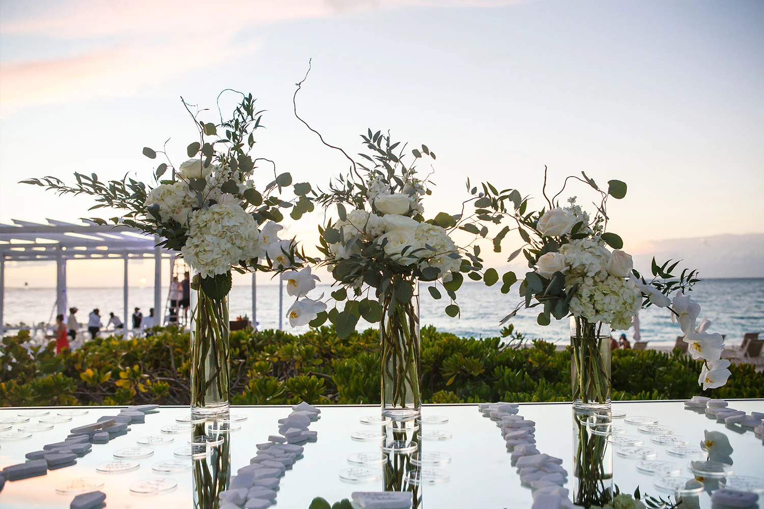 toast-wedding-flower-table-setting-event-10twelve.jpg