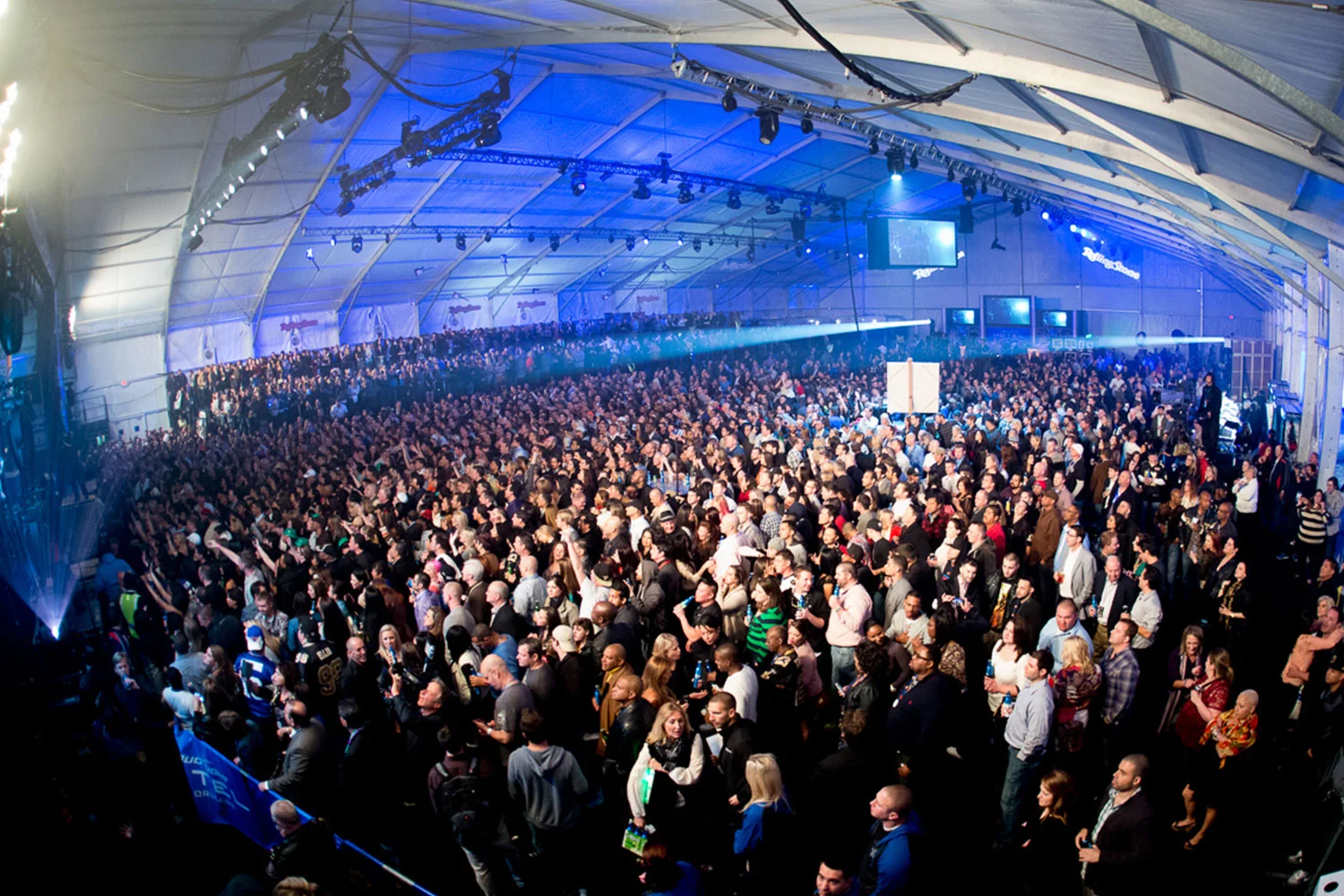 ROLLING STONE LIVE