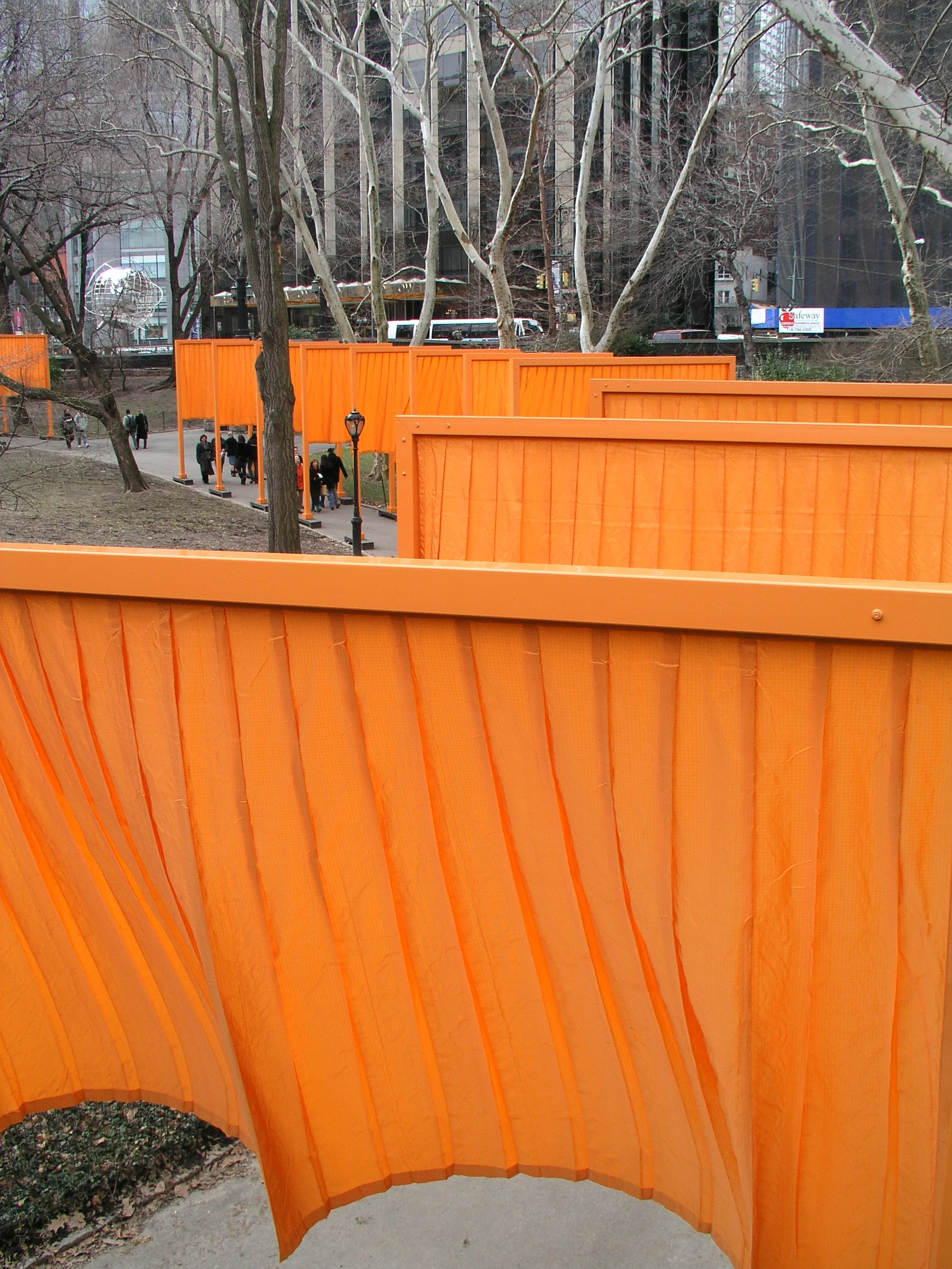 The Christo Gates 2005 in Central Park.2.JPG