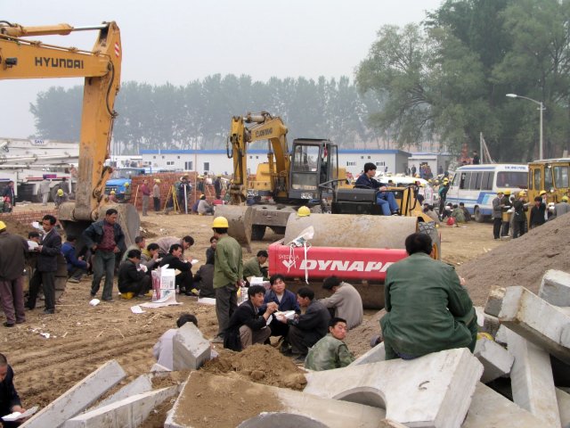 In 7 days Beijing built a SARS hospital complete with negative pressure rooms.2.jpg