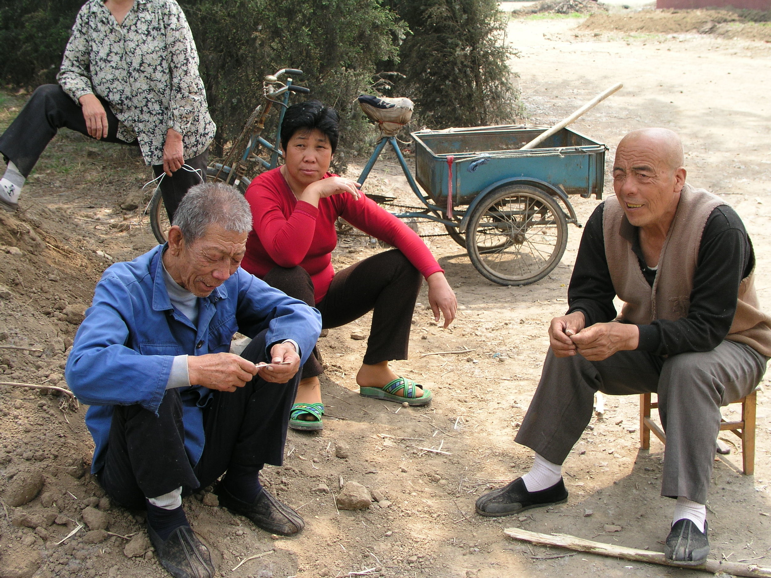 In a village north of Beijing the elders said no outsiders allowed , in hopes of keeping SARS out, even if it hurt their vegetable sales.3.JPG