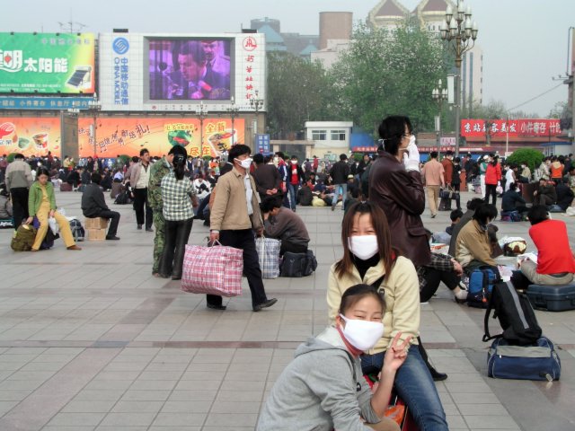 On April 20, 2003 the government admitted it had SARS in Beijing & over next 36 hours 250,000 people fled the city, taking the virus nationwide.5.jpg