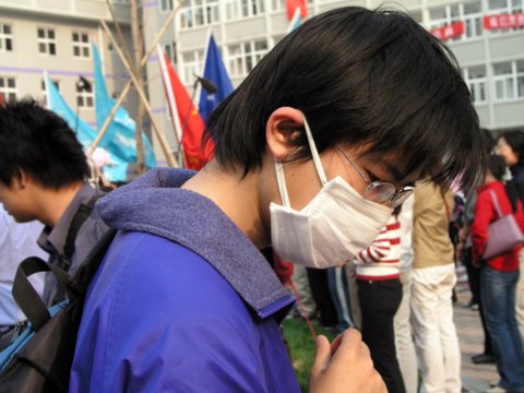 Trapped inside Beijing, students feared SARS and rumored repression .jpg