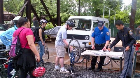 NYPD Bike registry June 2013 IMG-20130608-00066.jpg