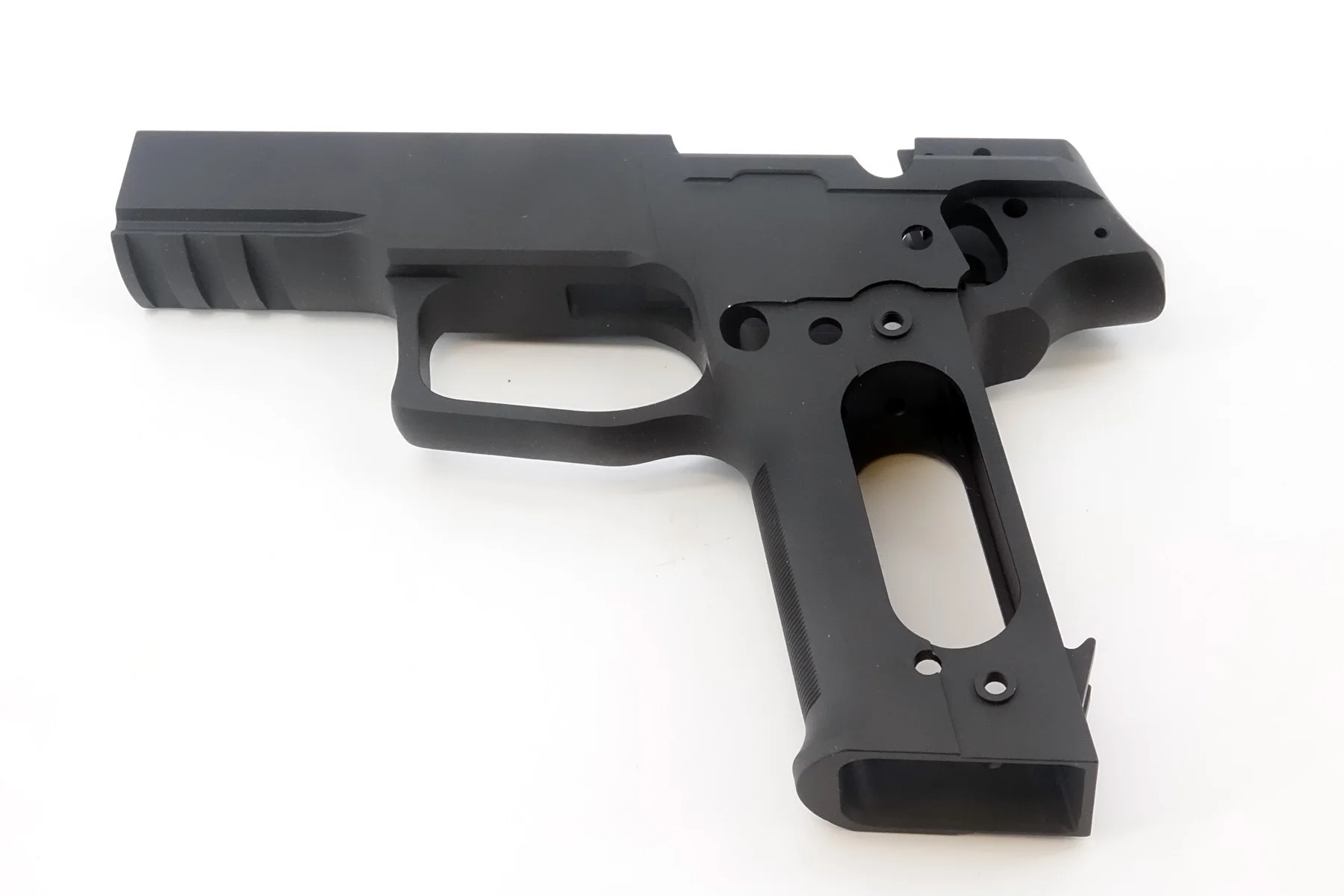 P226-ano.jpg
