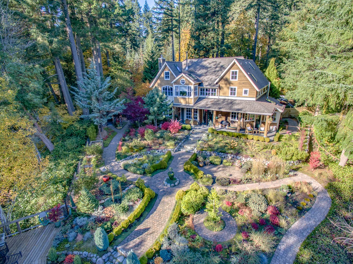 Purchase Price: $2,850,000 | 5845 NE Battle Point Dr.