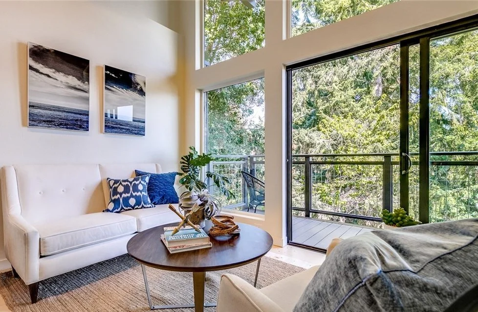 Purchase Price: $638,000 | 522 Madrona NE #2A