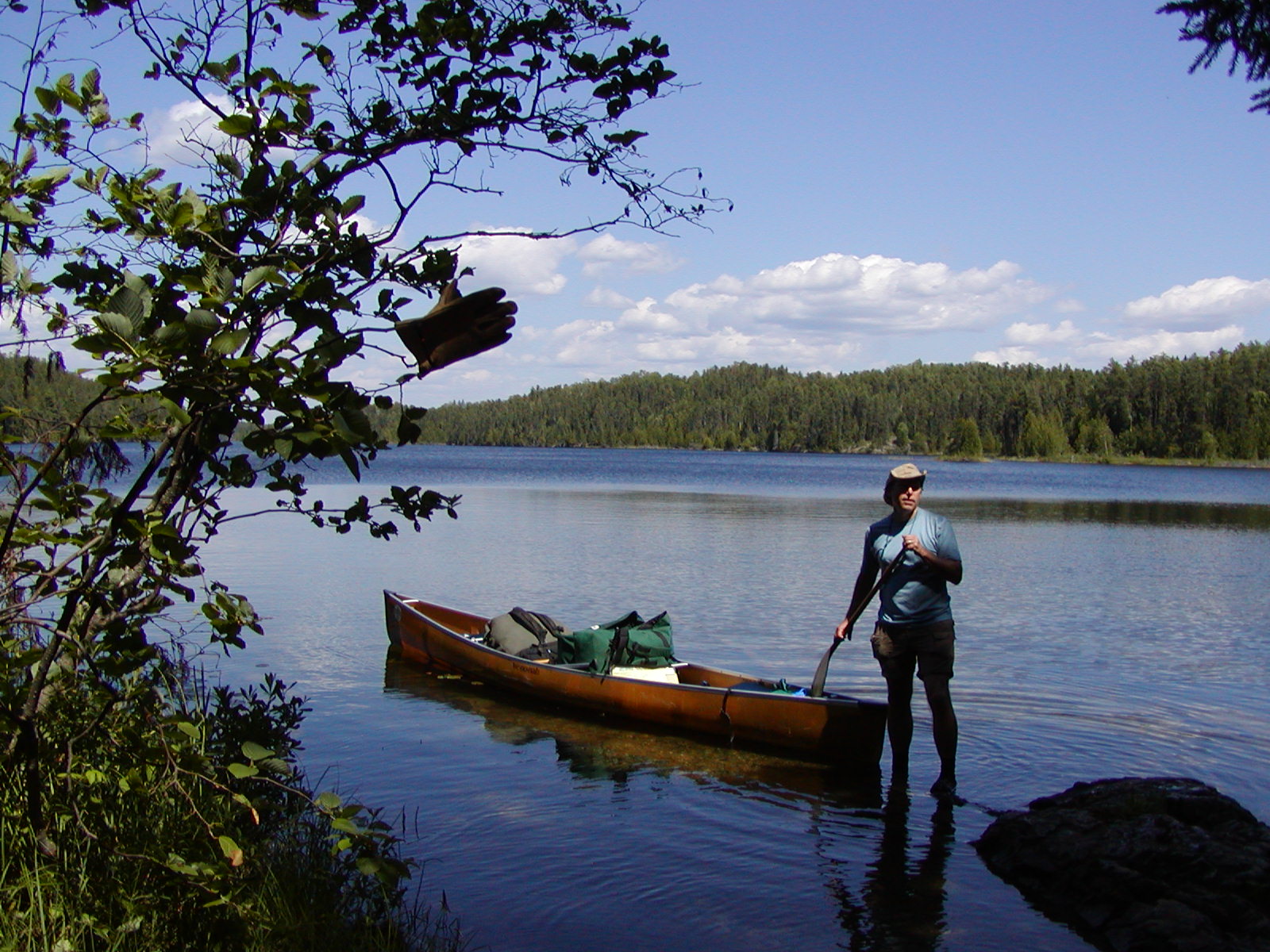 quetico_canoe.JPG