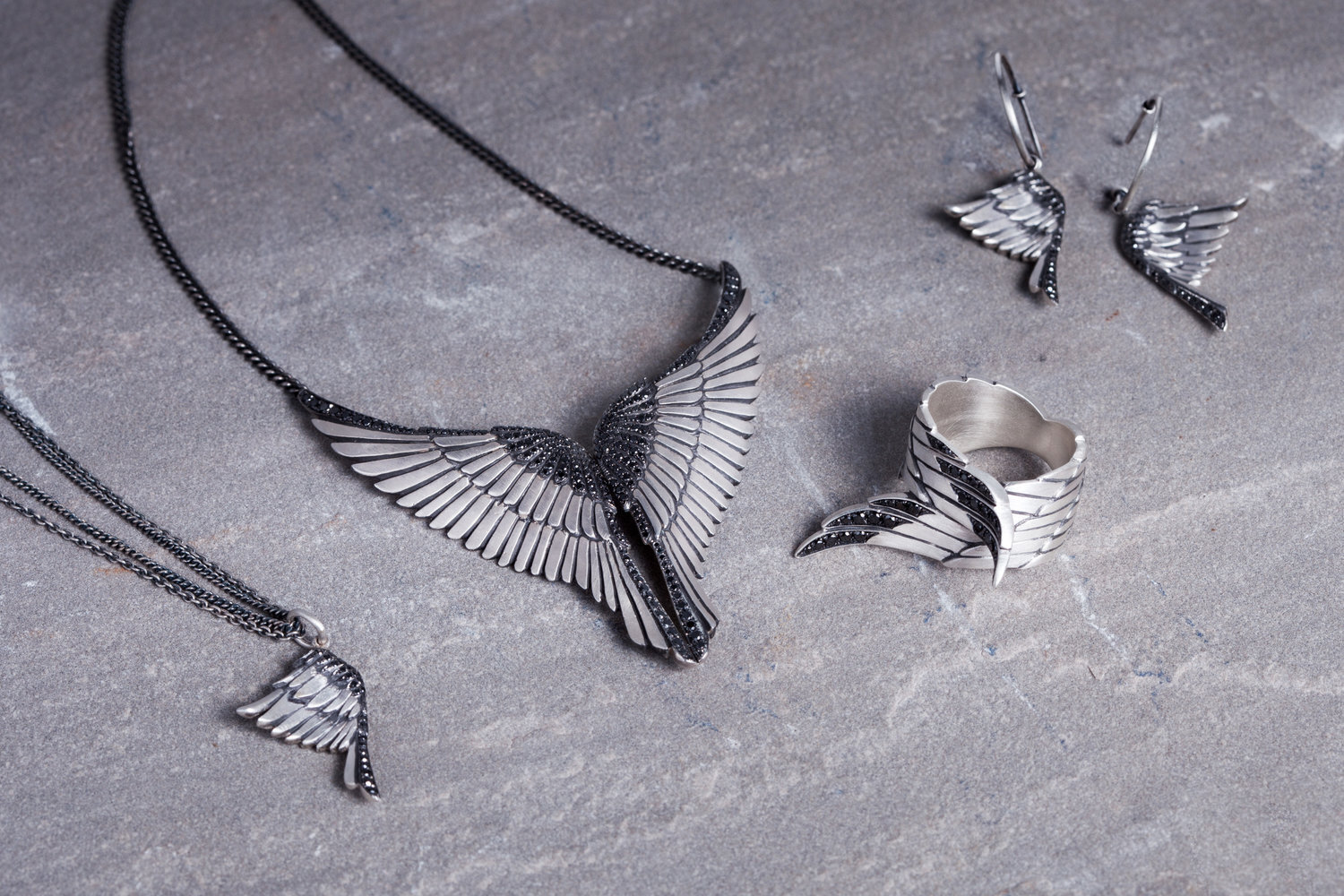 Diamond Angel Wings Necklace | Wing necklace, Elegant necklaces, Angel wing  necklace