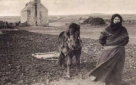 Shetland woman in hap.jpg