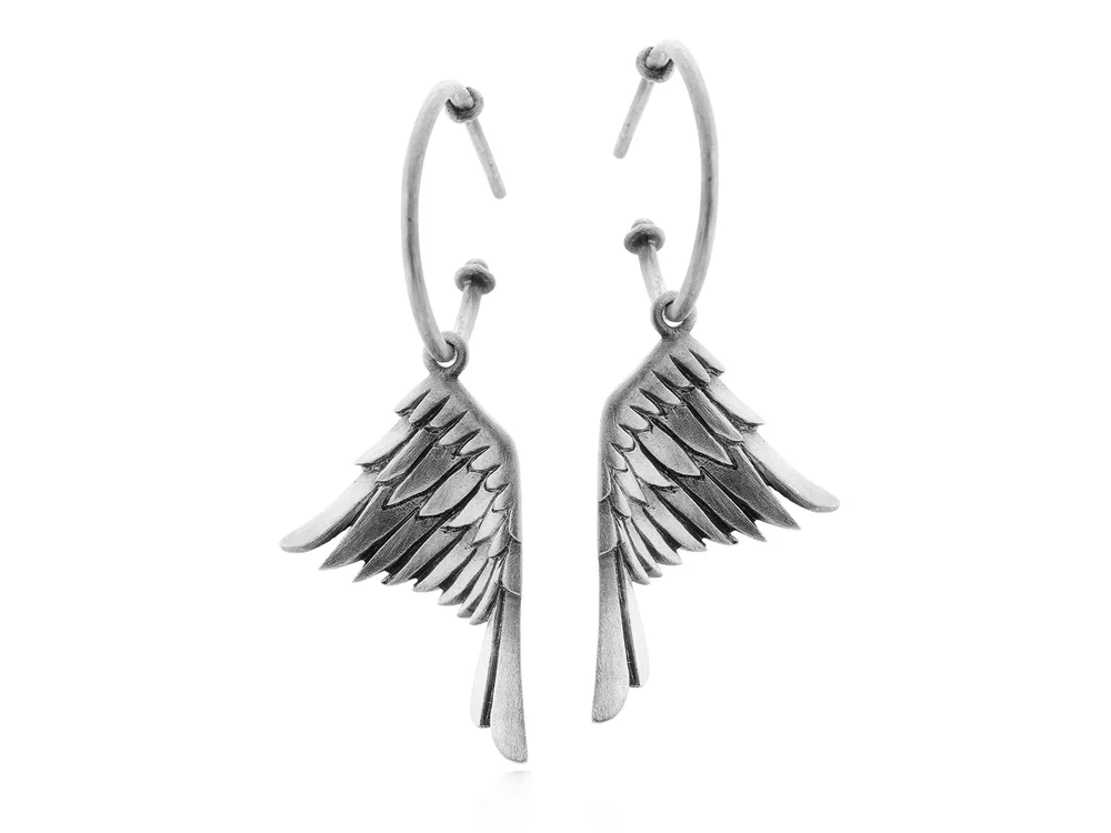 Hoop Wing earrings: rise up on wings like eagles